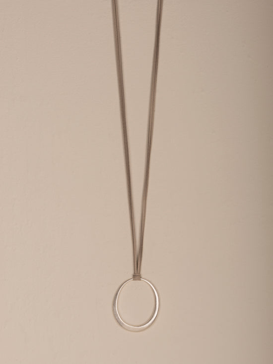 Collana con ciondolo