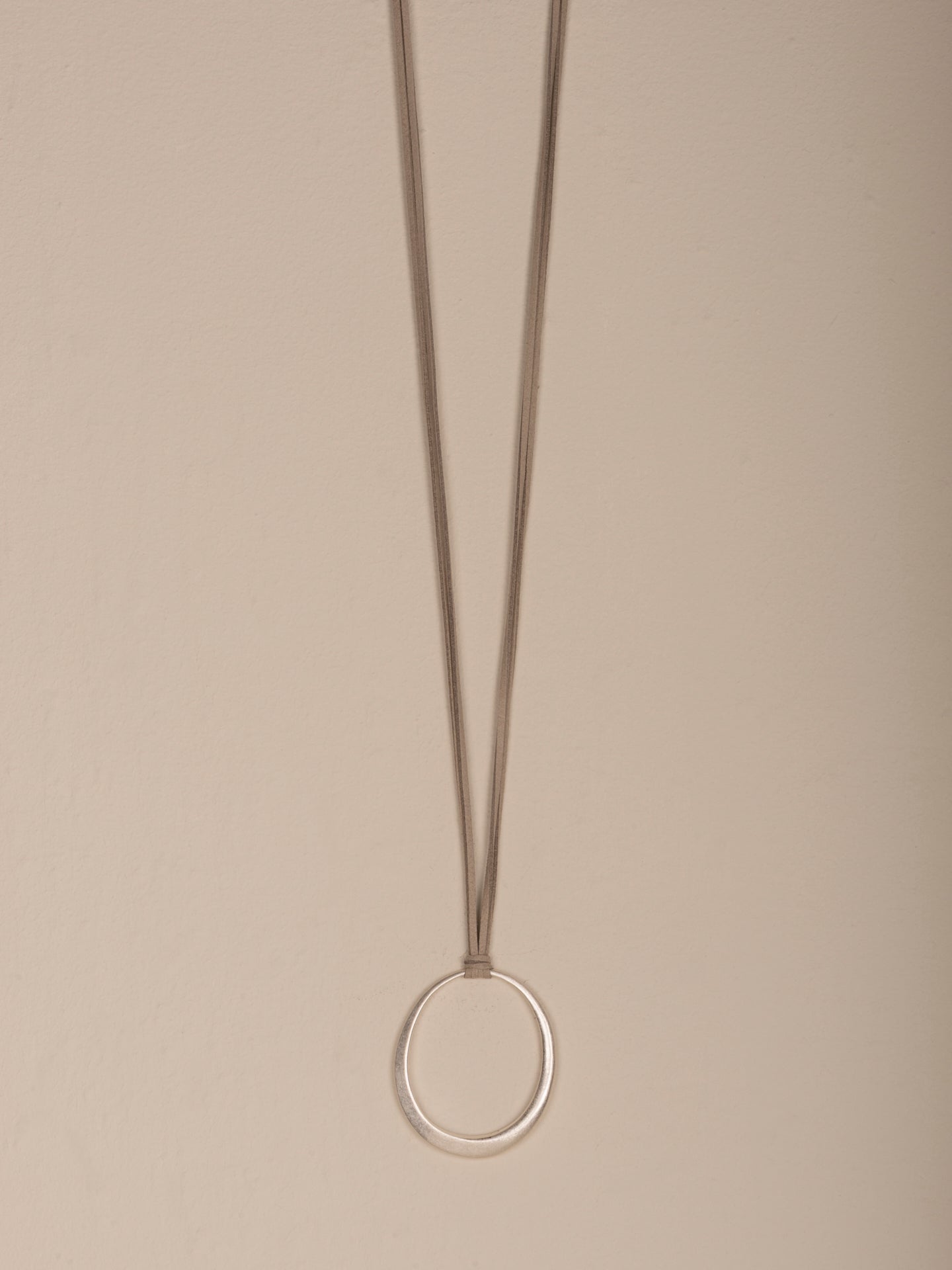 Collana con ciondolo