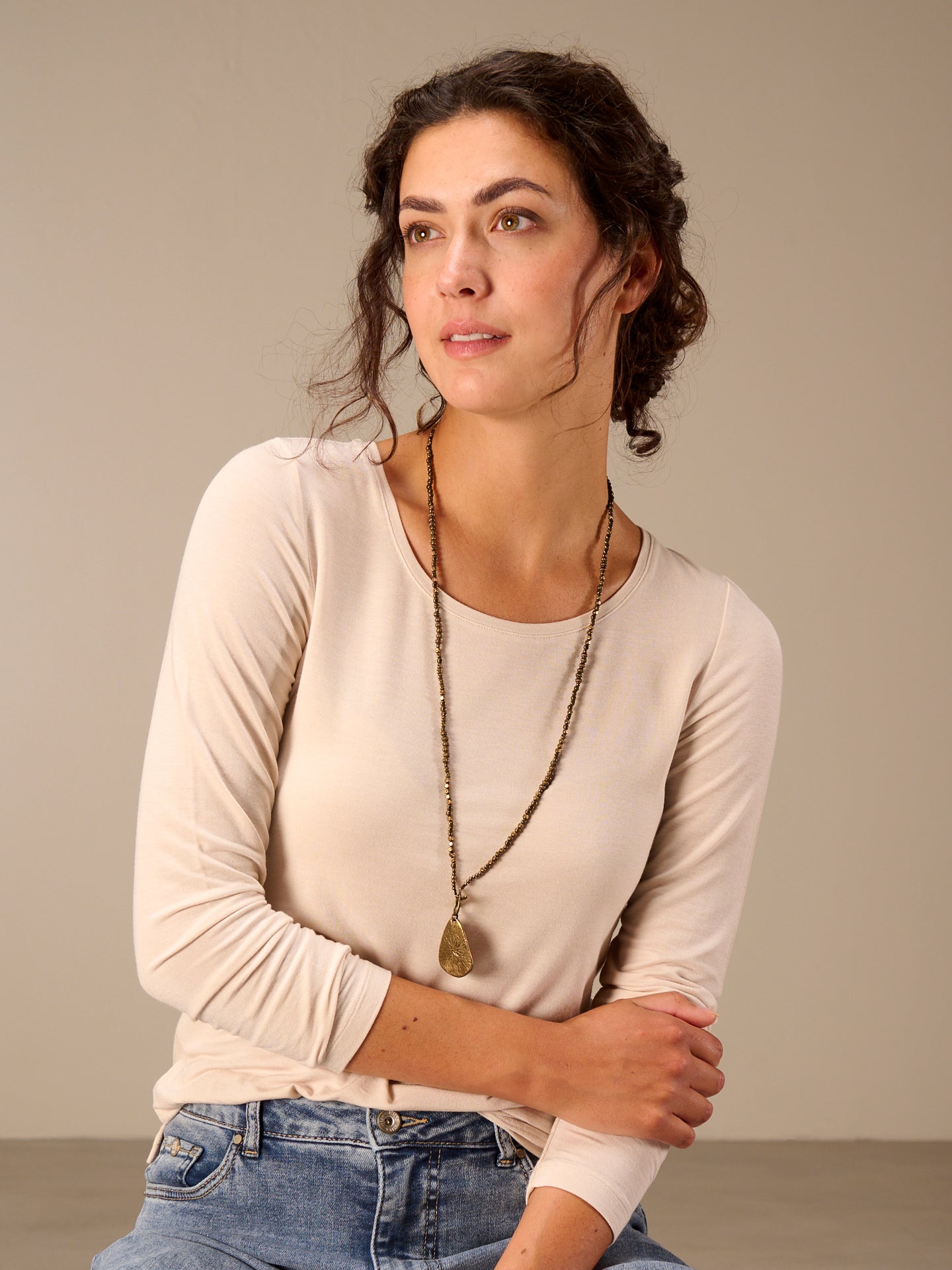 Necklace with pendant