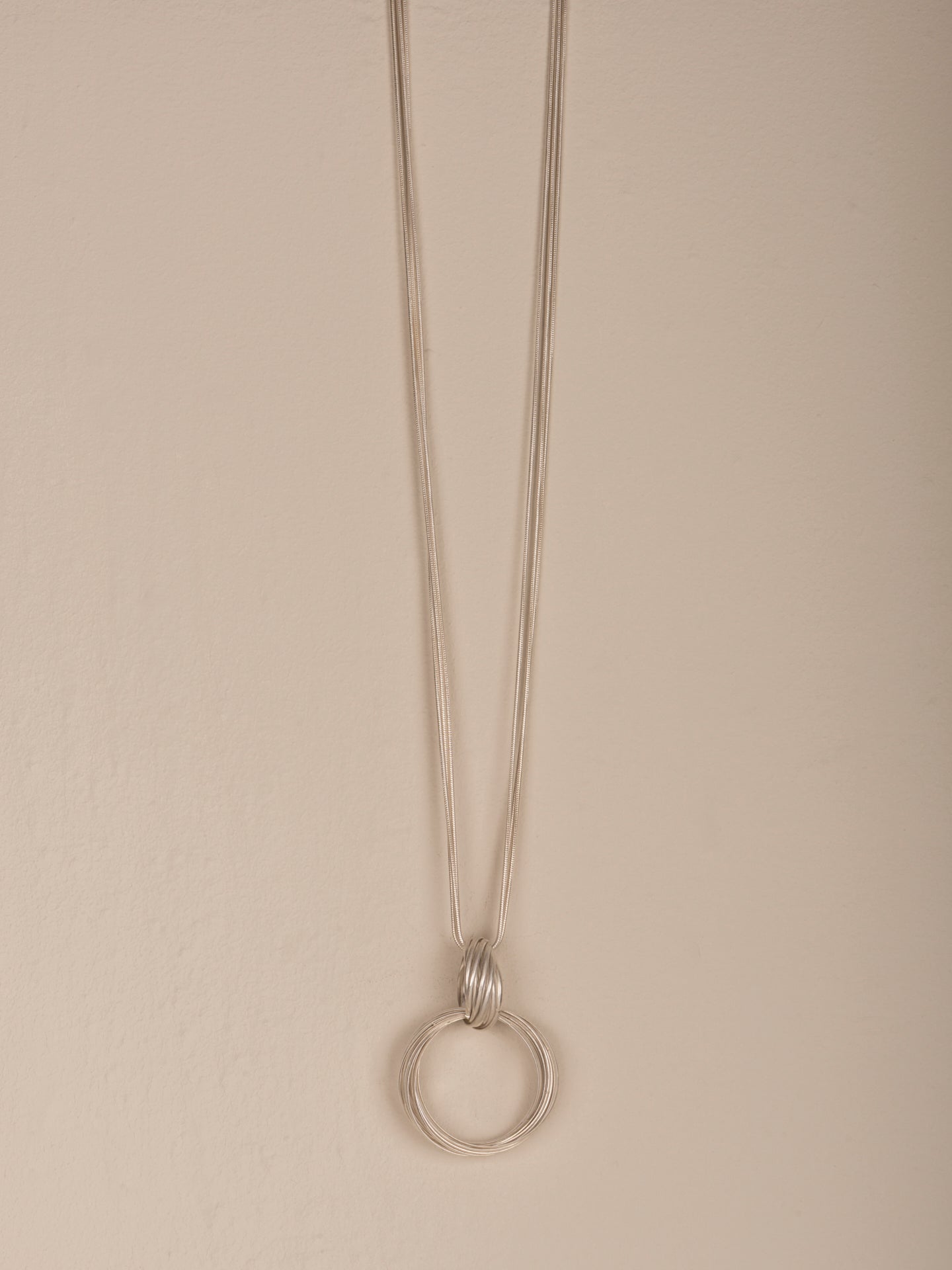 Collana con ciondolo