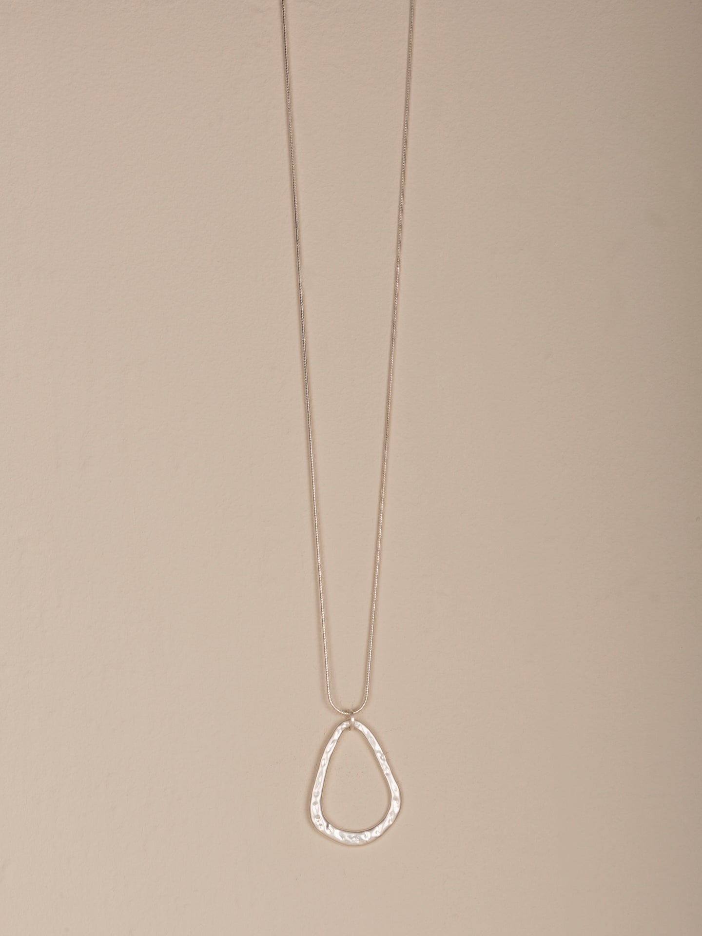 Collana con ciondolo