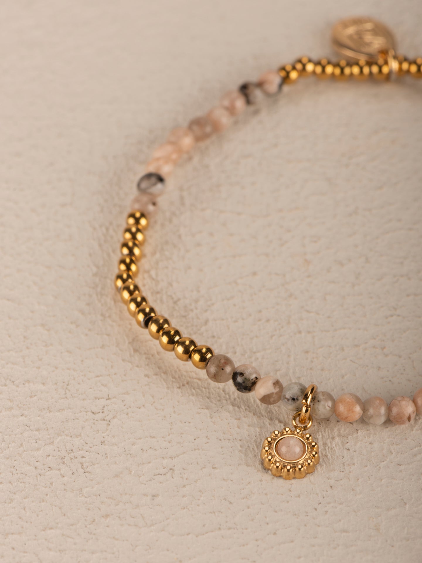 Bracelet with pendant