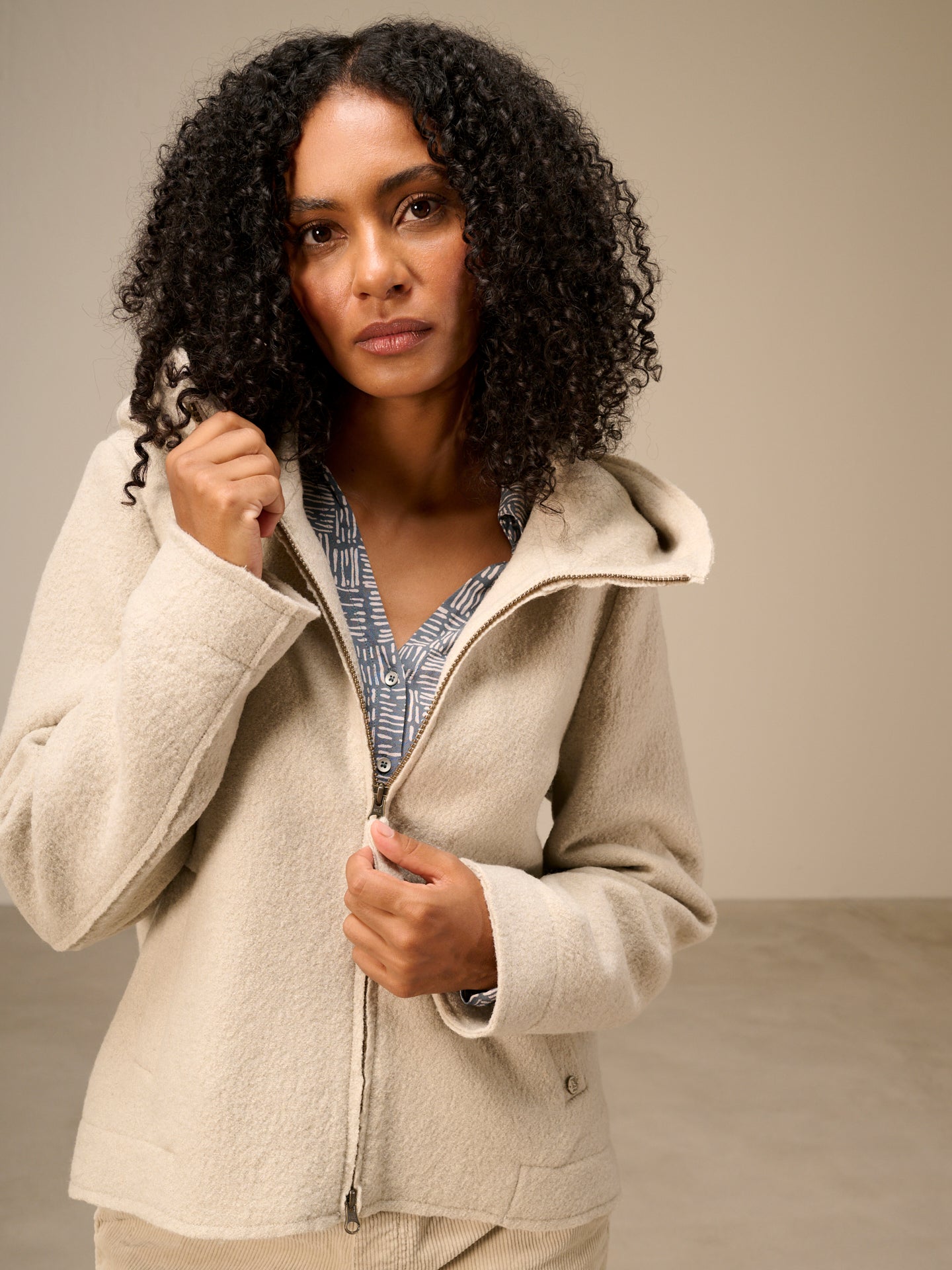 Jacke mit Kapuze
