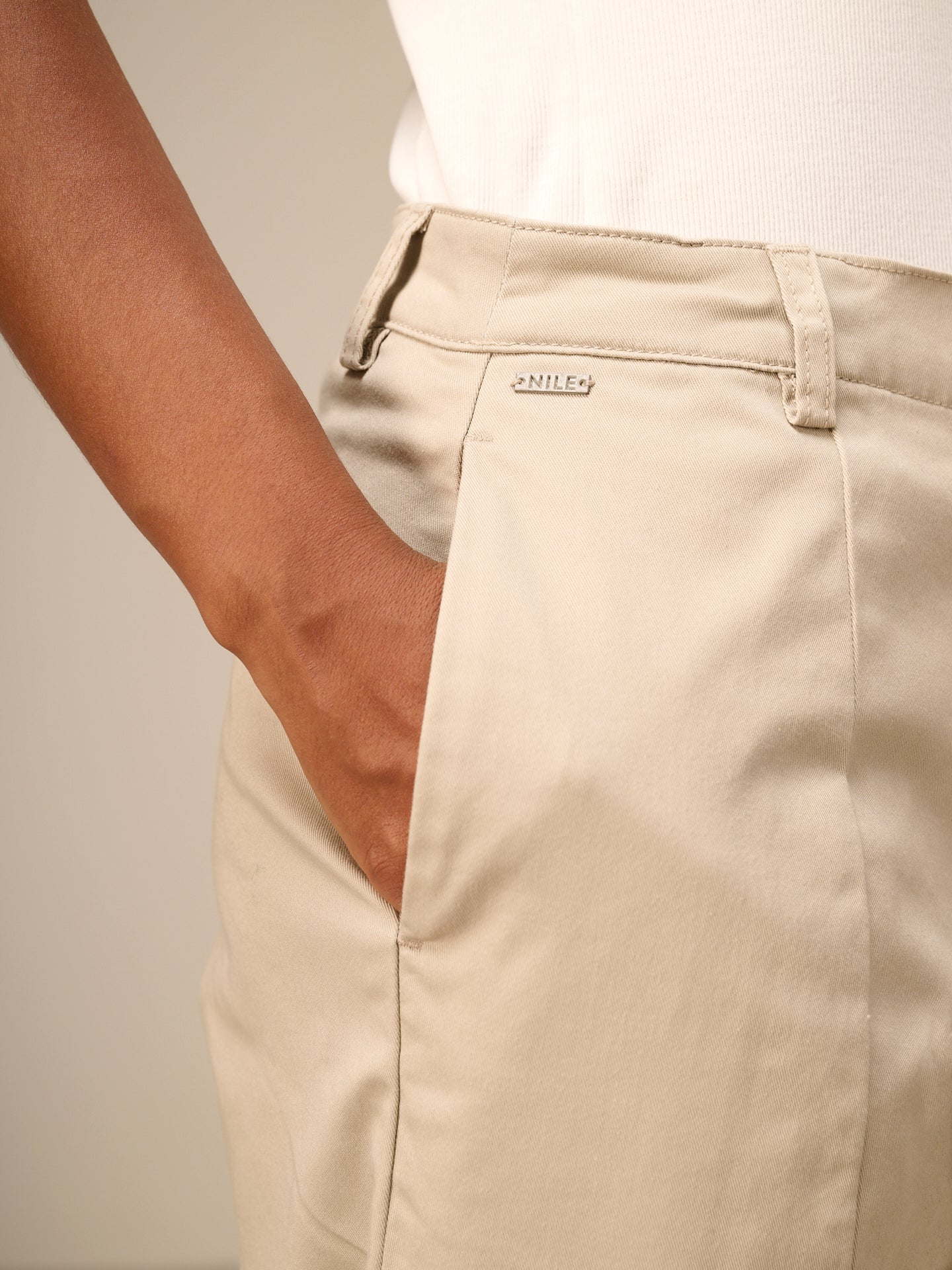 Hose mit Bundfalten