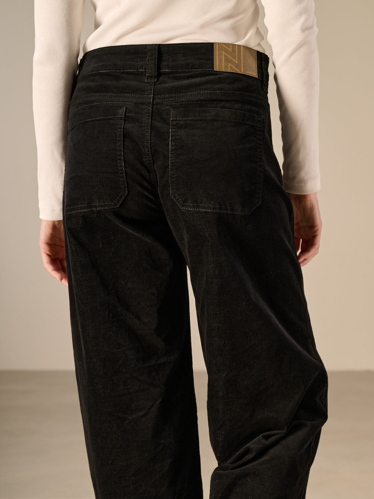 jean wide