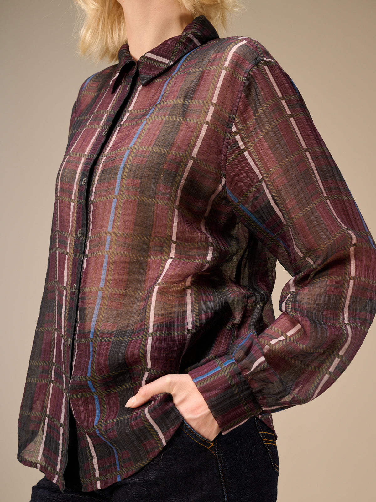 Blouse with check pattern