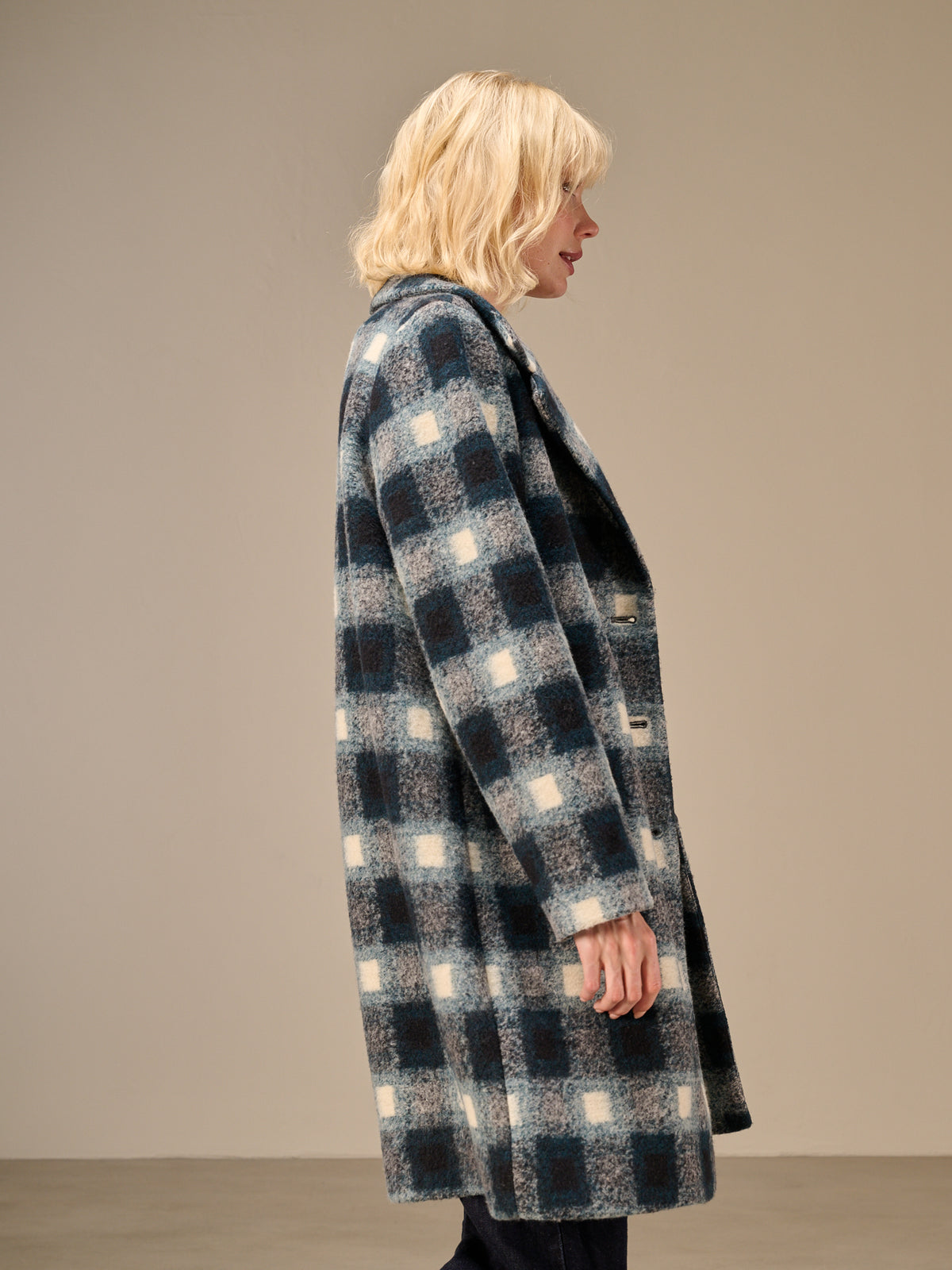 manteau avec motif à carreaux