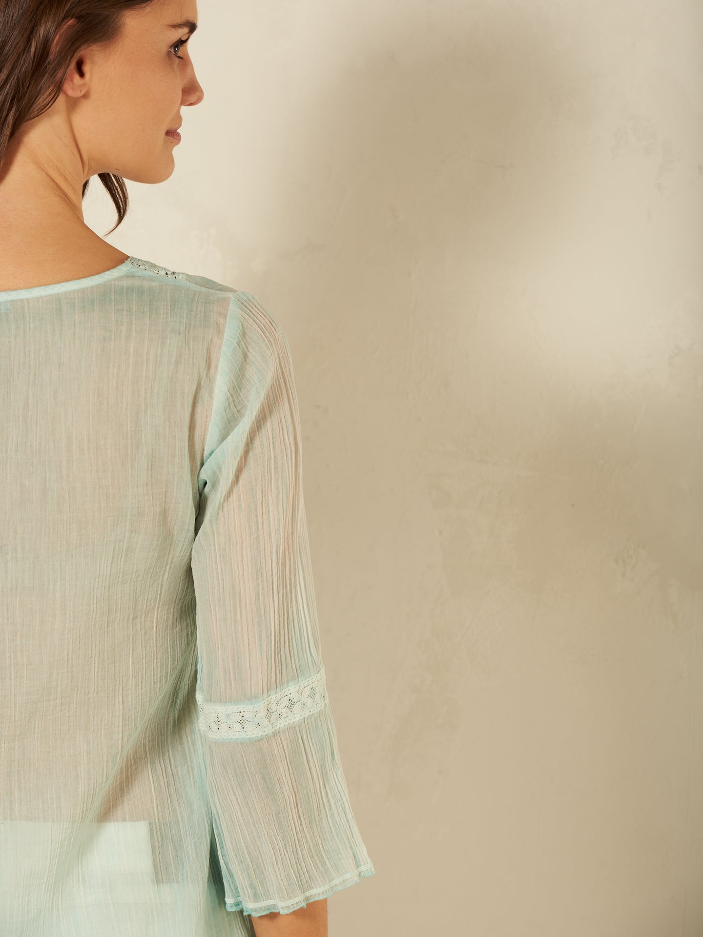 blouse à volants