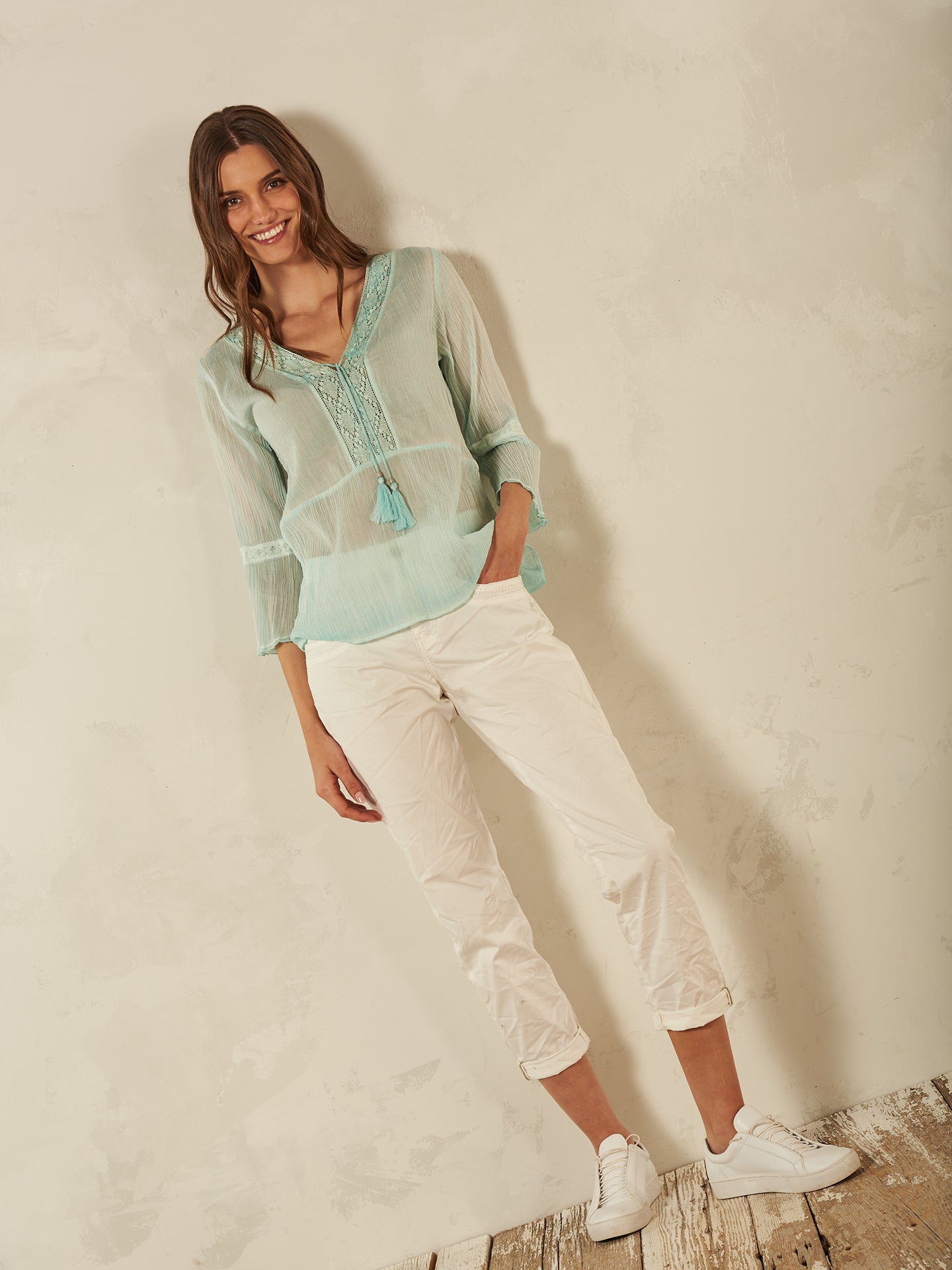 blouse à volants