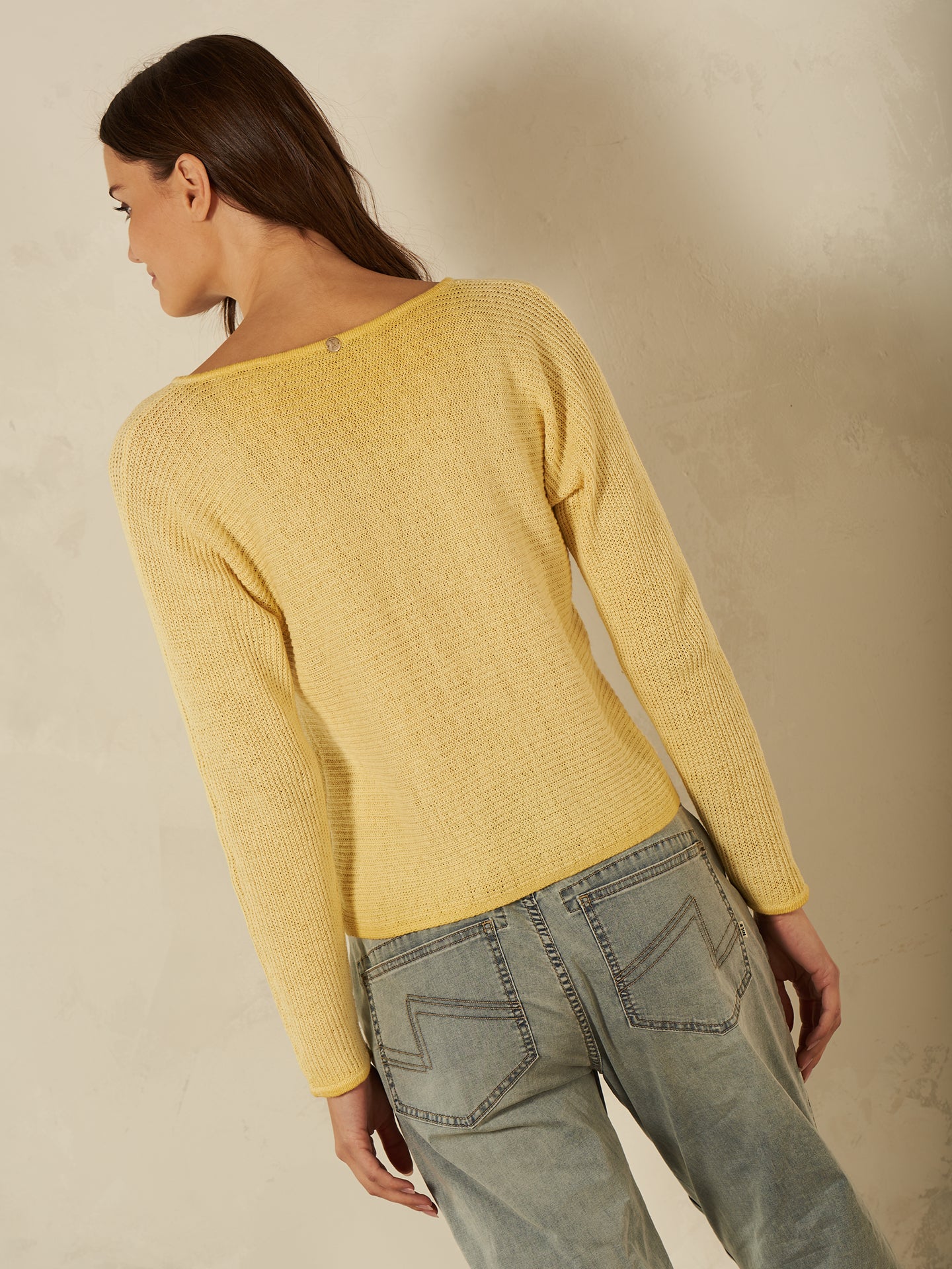 Maglione con scollo a V