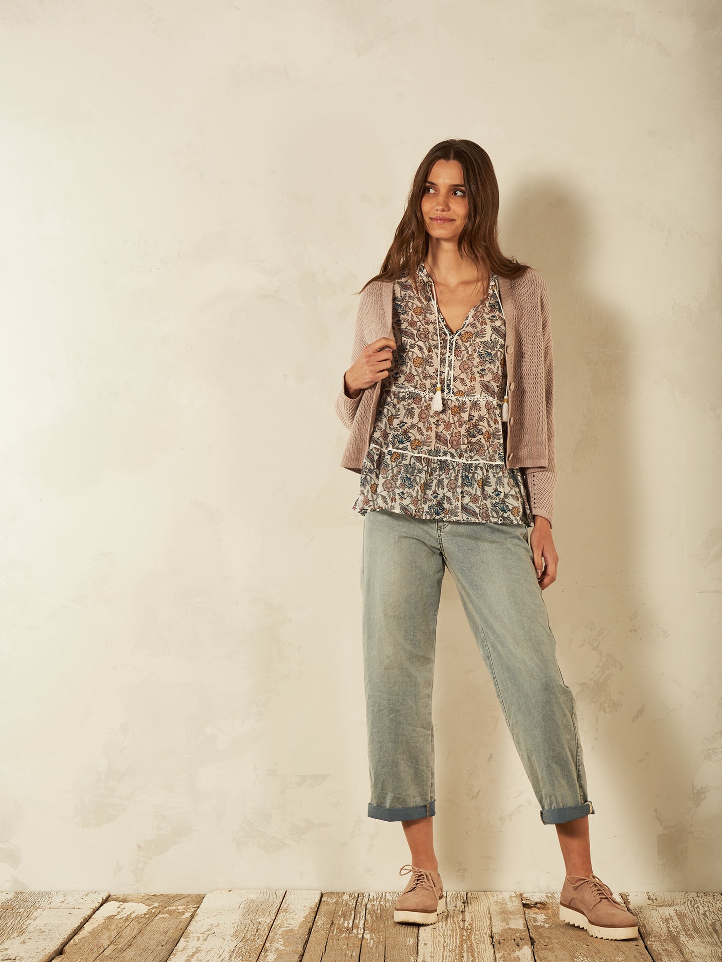 V-neck cardigan
