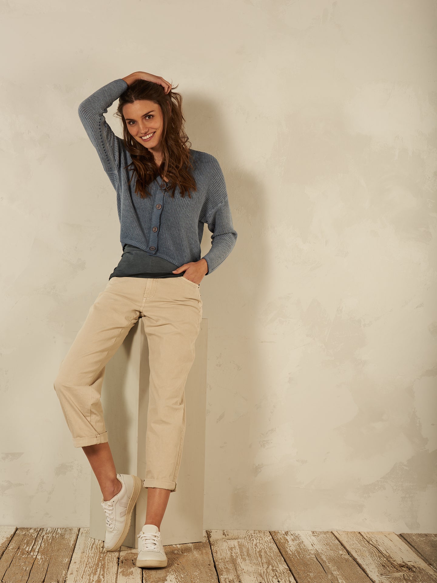 V-neck cardigan