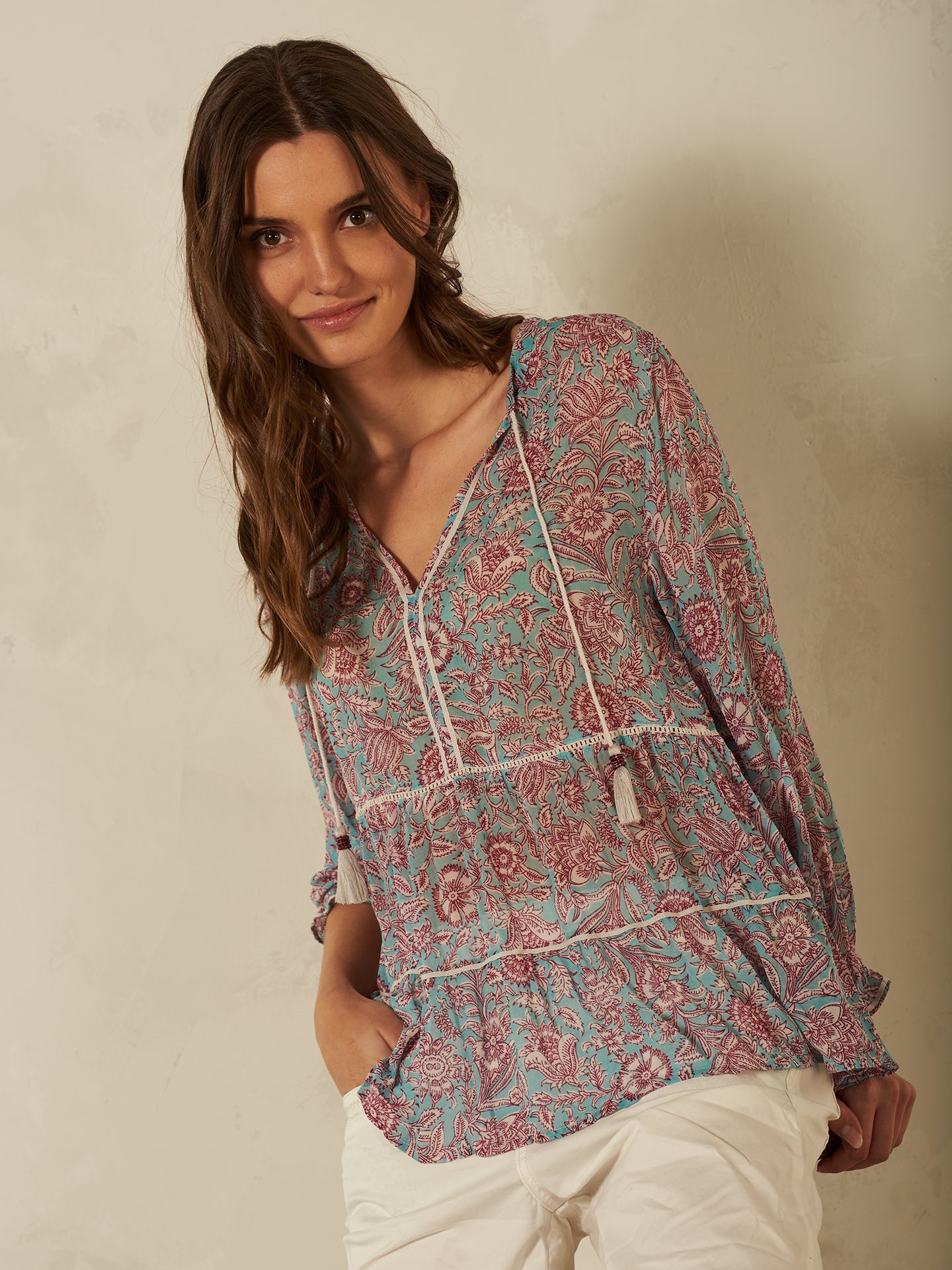 Blusa con volant