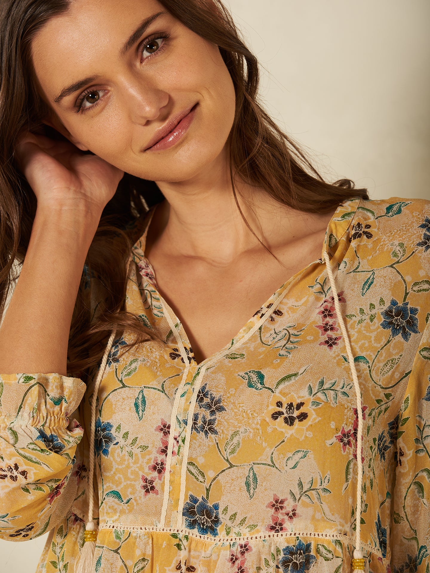 Blusa con volant