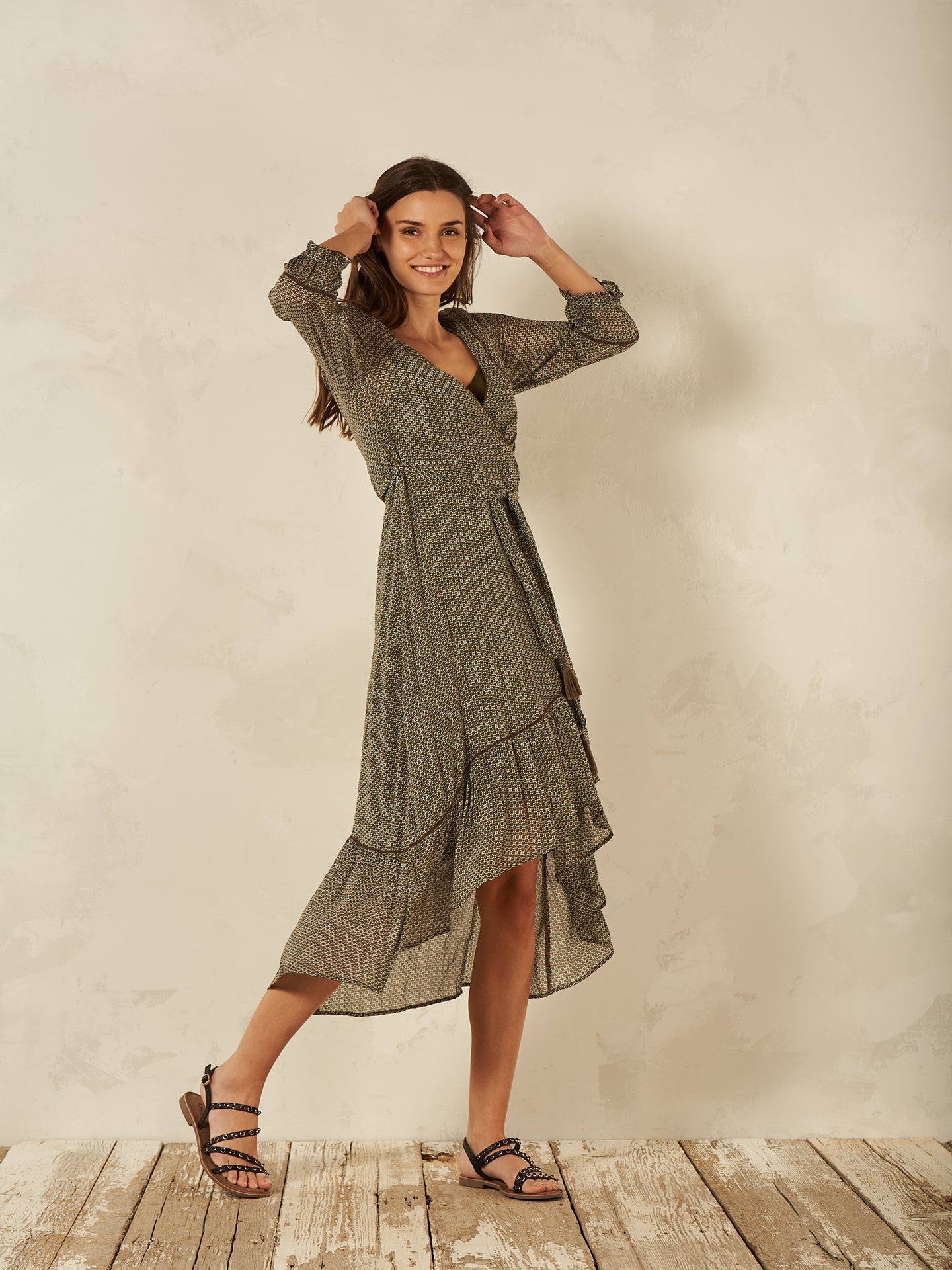 Kleid mit Volant