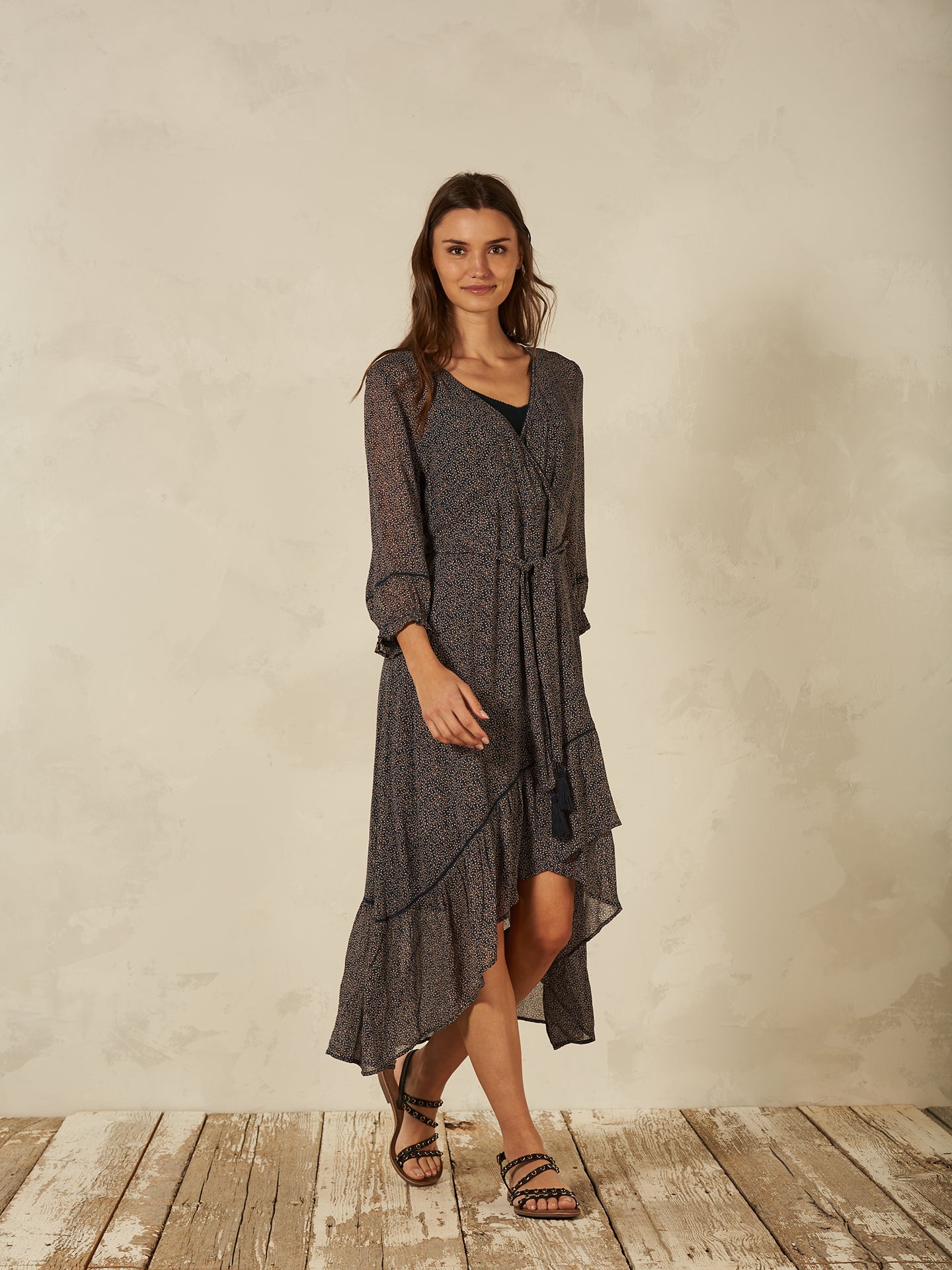 Kleid mit Volant