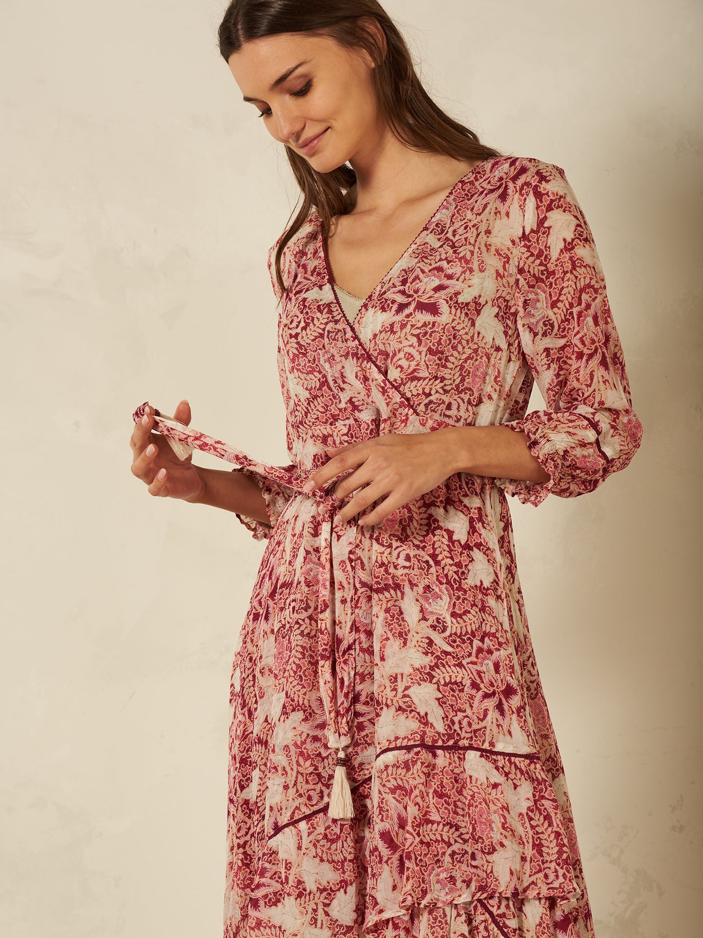 Kleid mit Volant