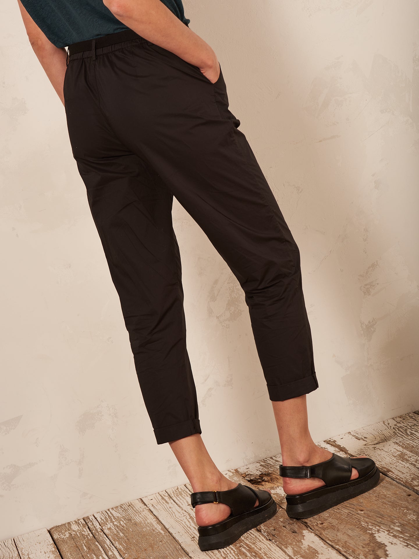 Pantaloni con cintura