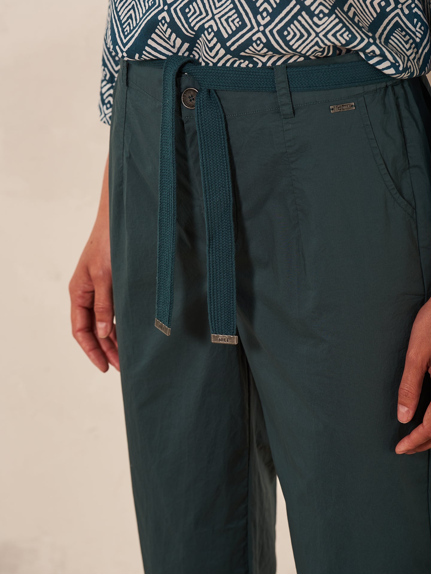 Pantaloni con cintura