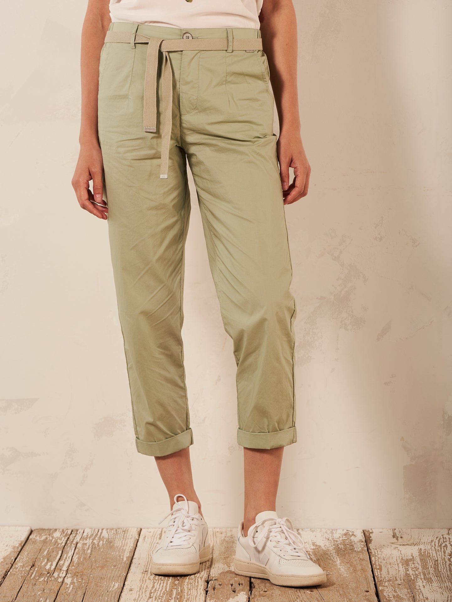 Pantaloni con cintura
