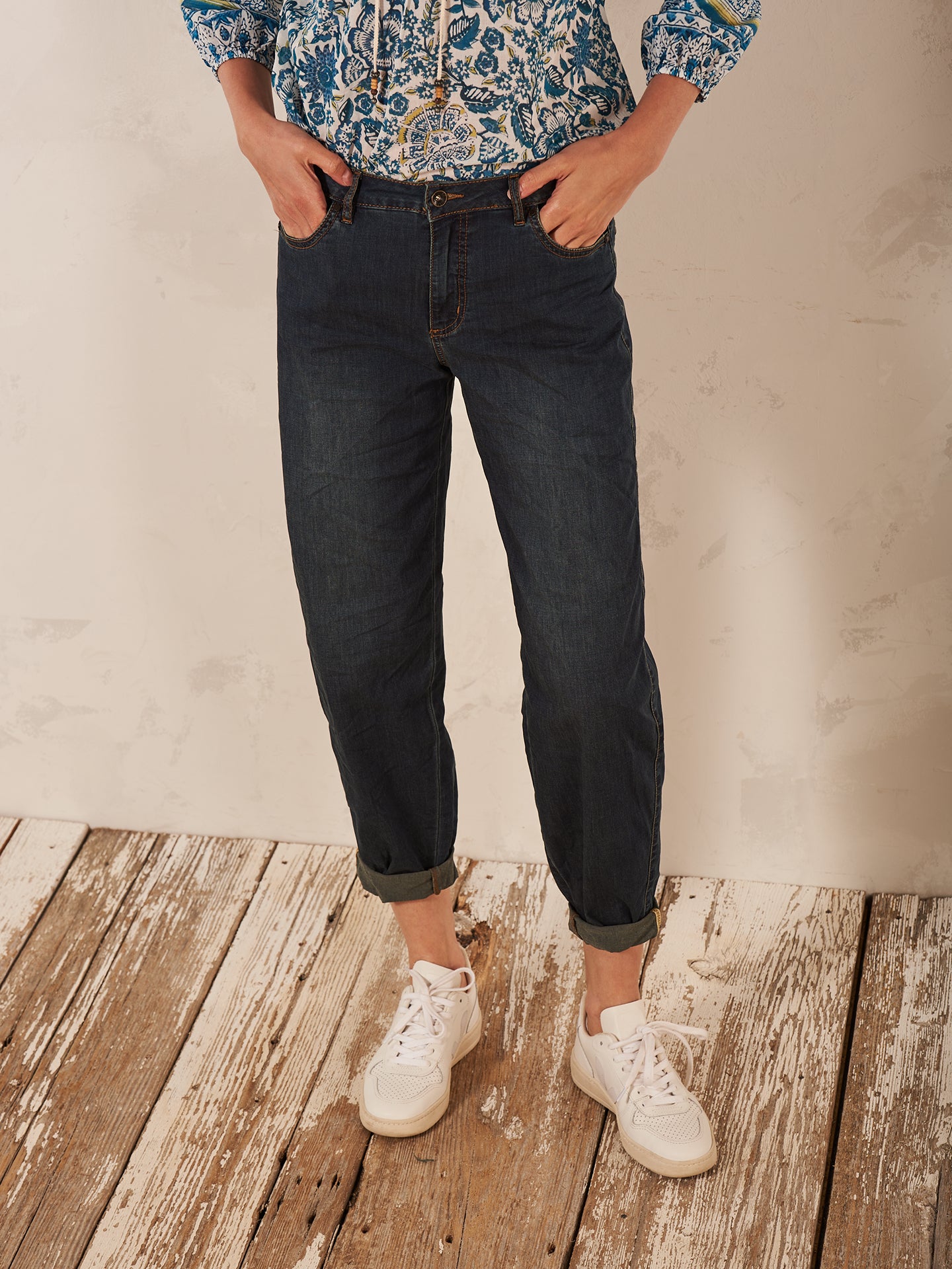 Jeans barrel fit