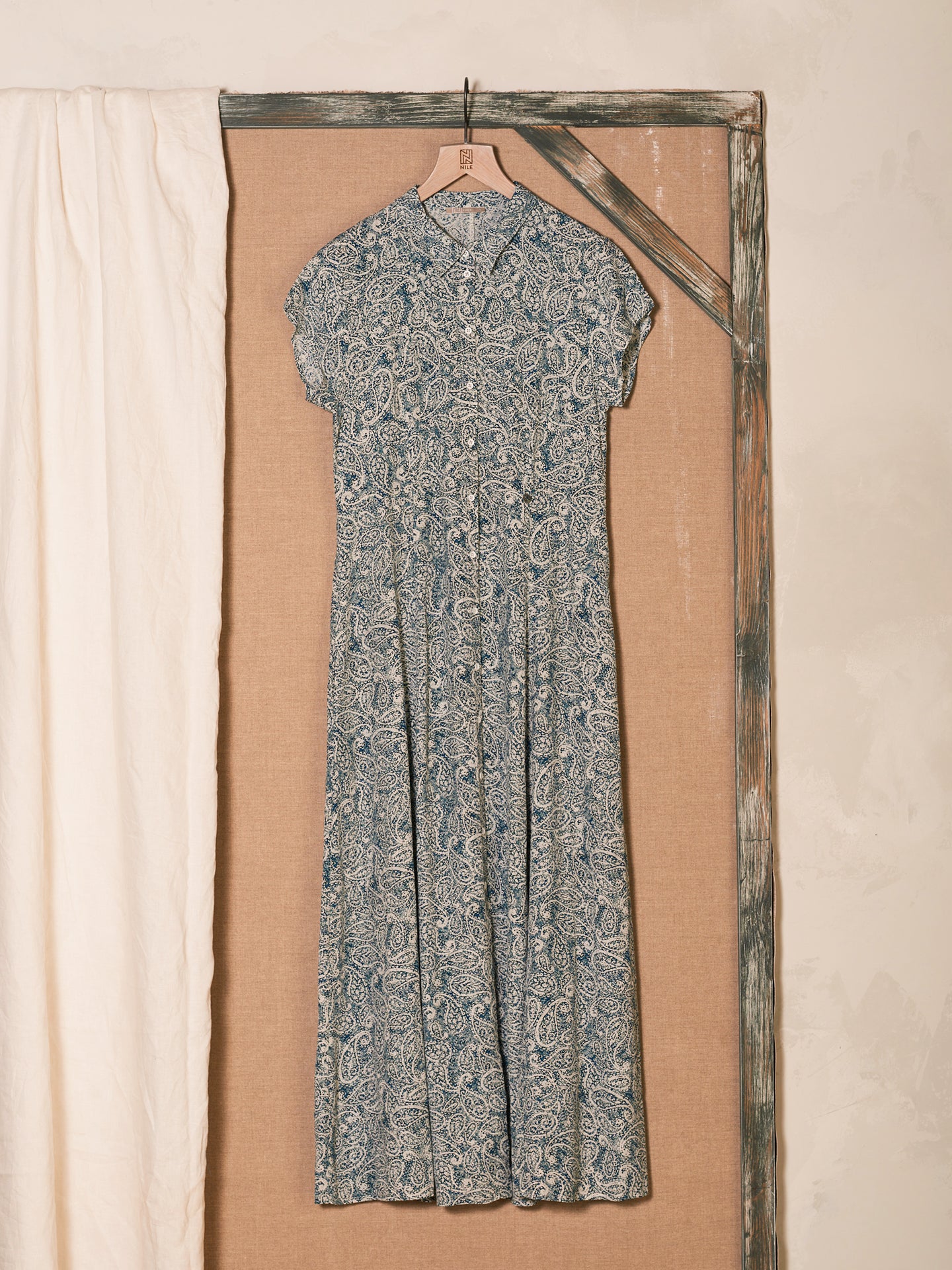 Kleid mit Kragen