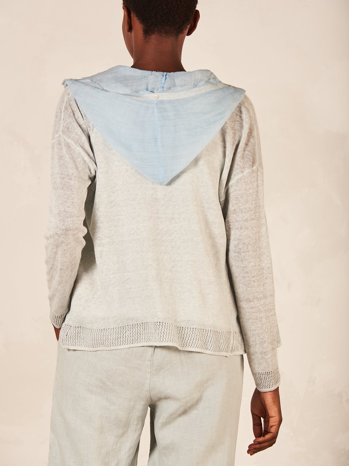Strickjacke mit Leinen