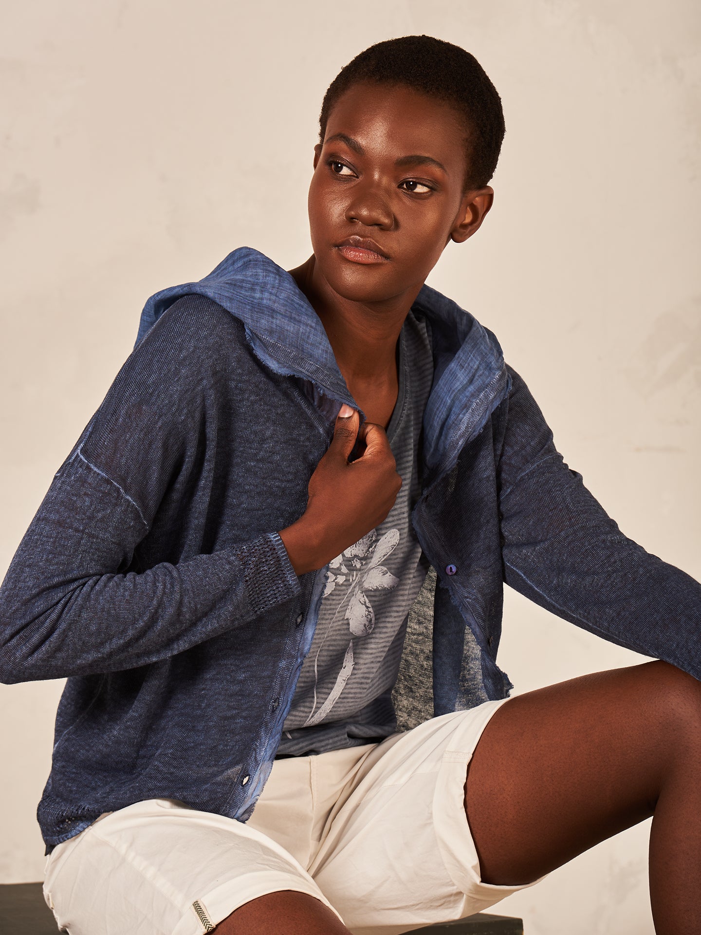 Strickjacke mit Leinen