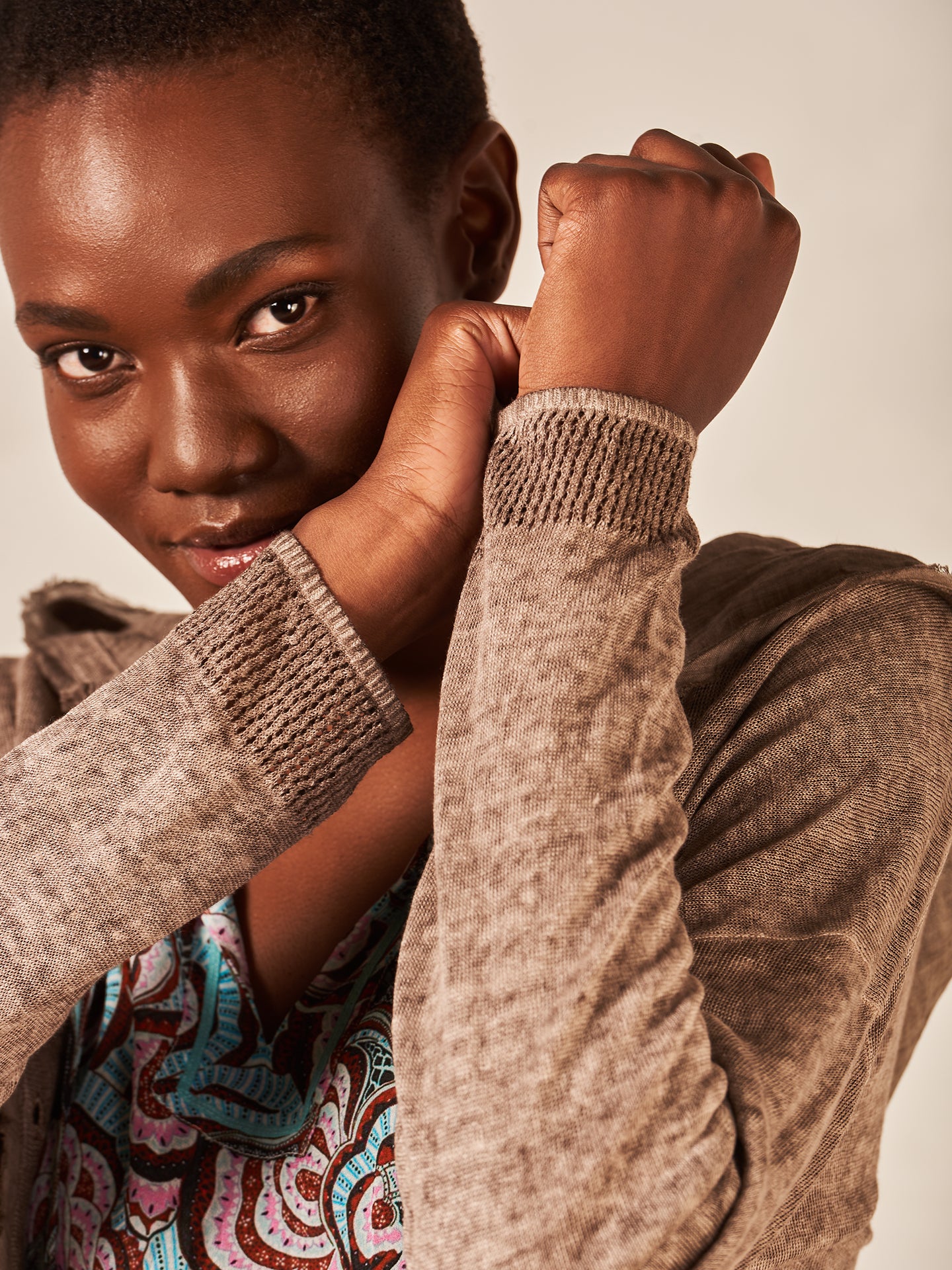 Strickjacke mit Leinen
