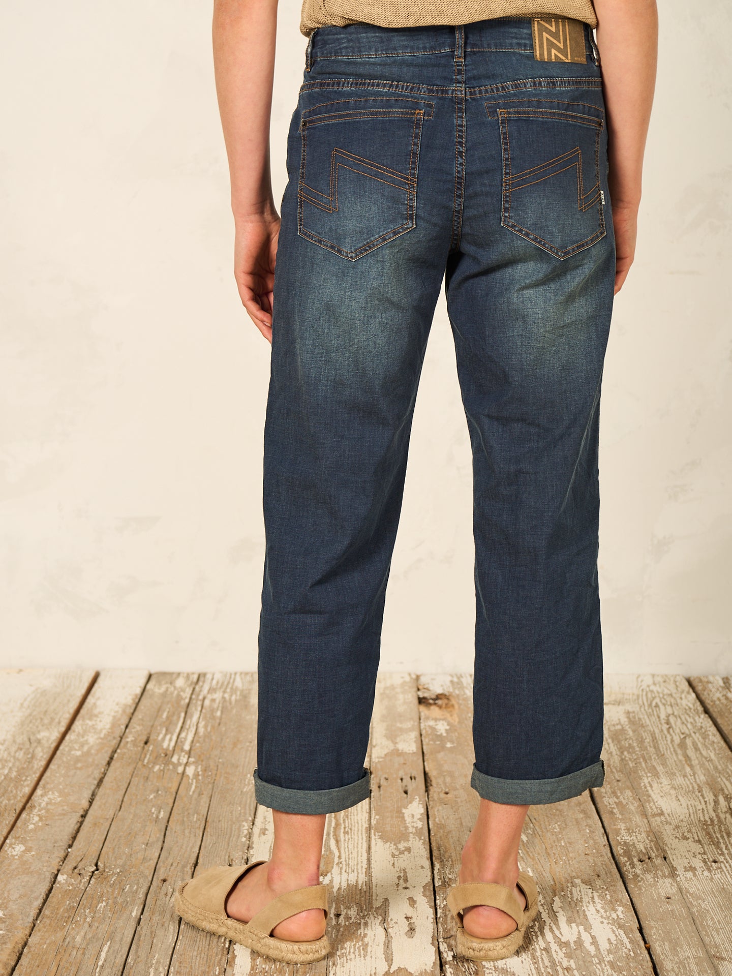 Pantaloni dritti