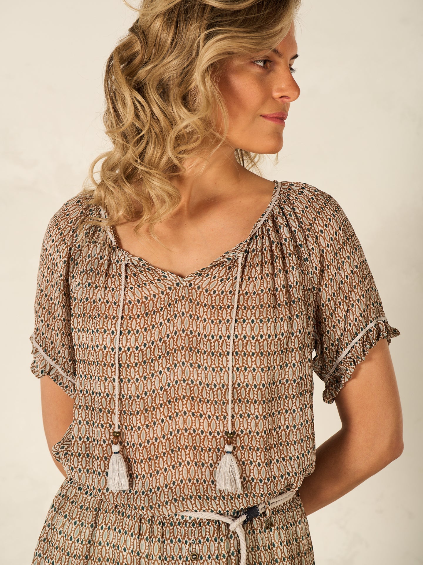 Bluse mit Rüschendetail