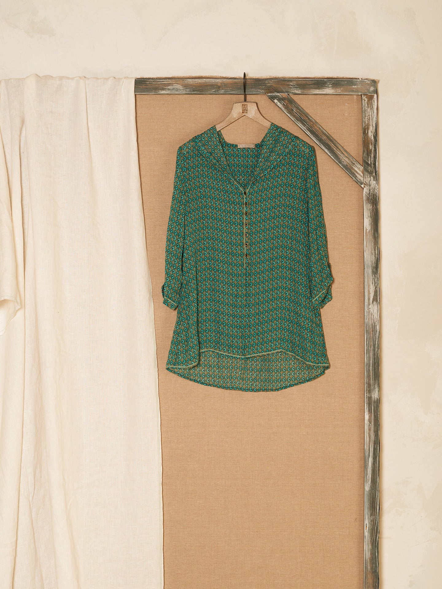 Bluse mit Kapuze