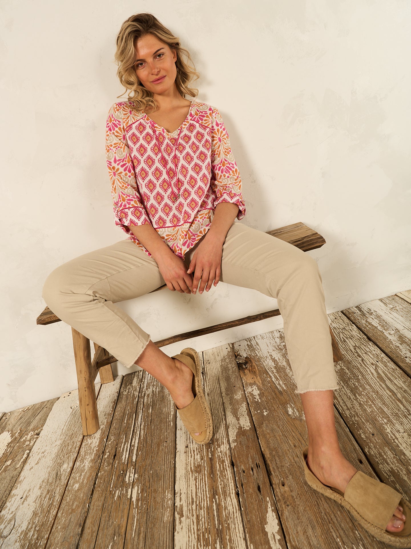blouse avec col en V