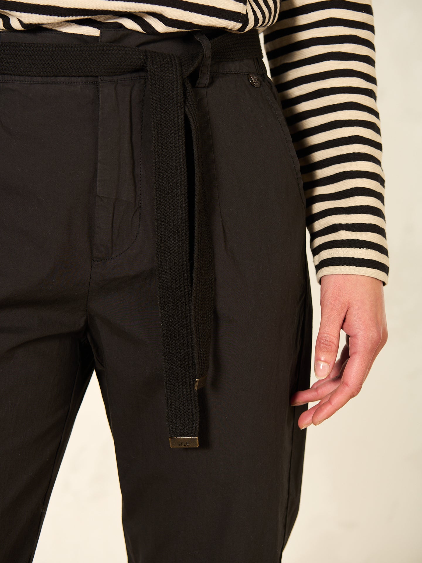 Pantaloni con cintura