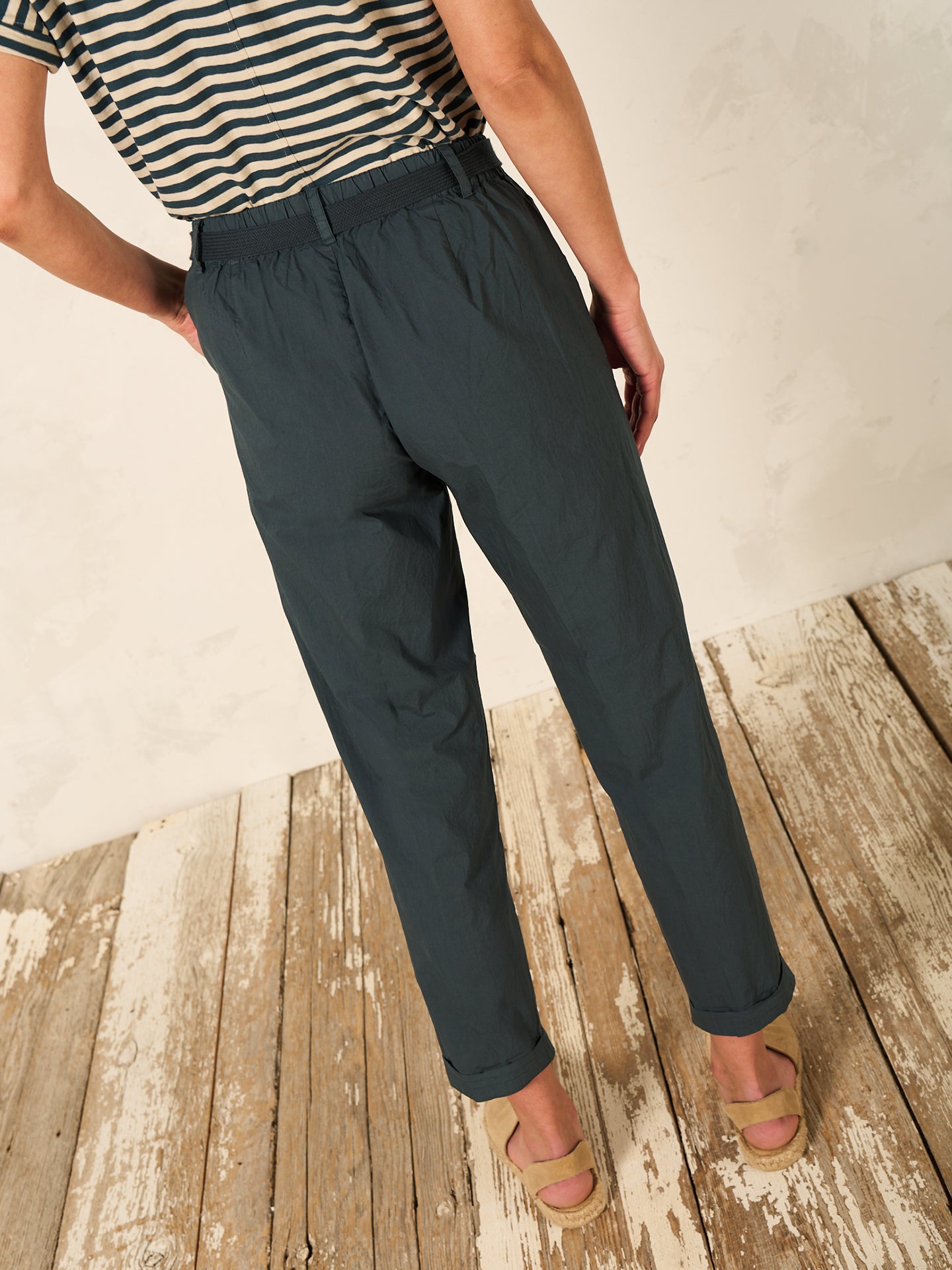 Pantaloni con cintura