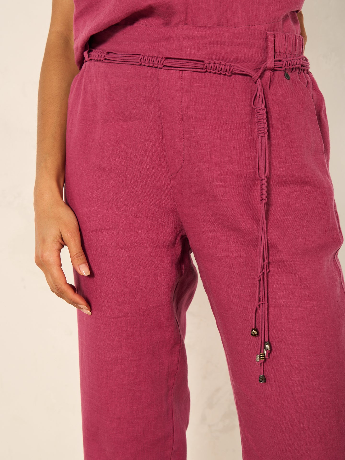 Pantaloni con cintura