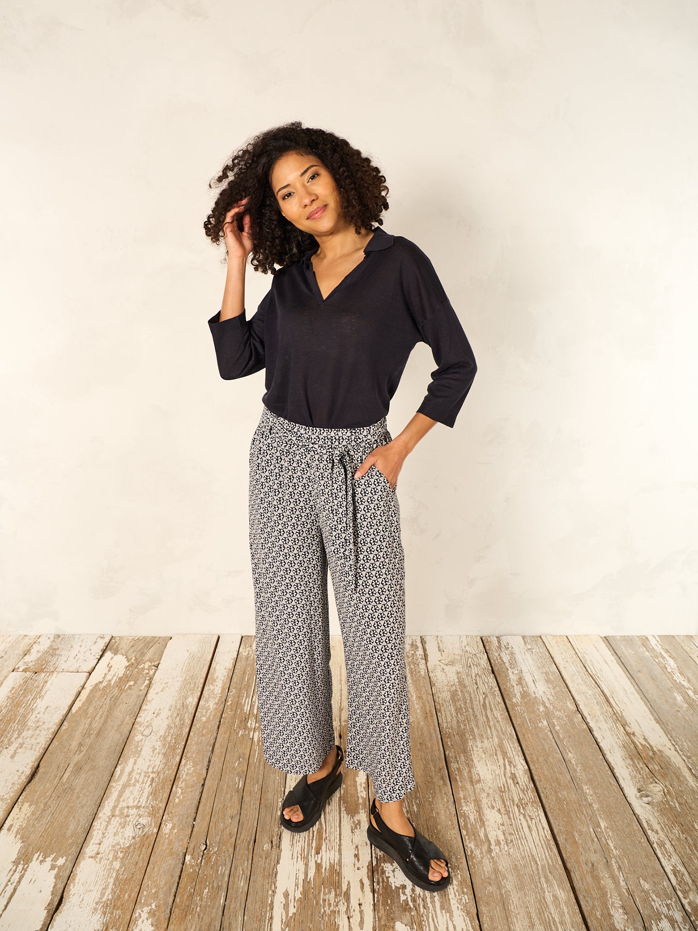 Pantaloni con vita elastica