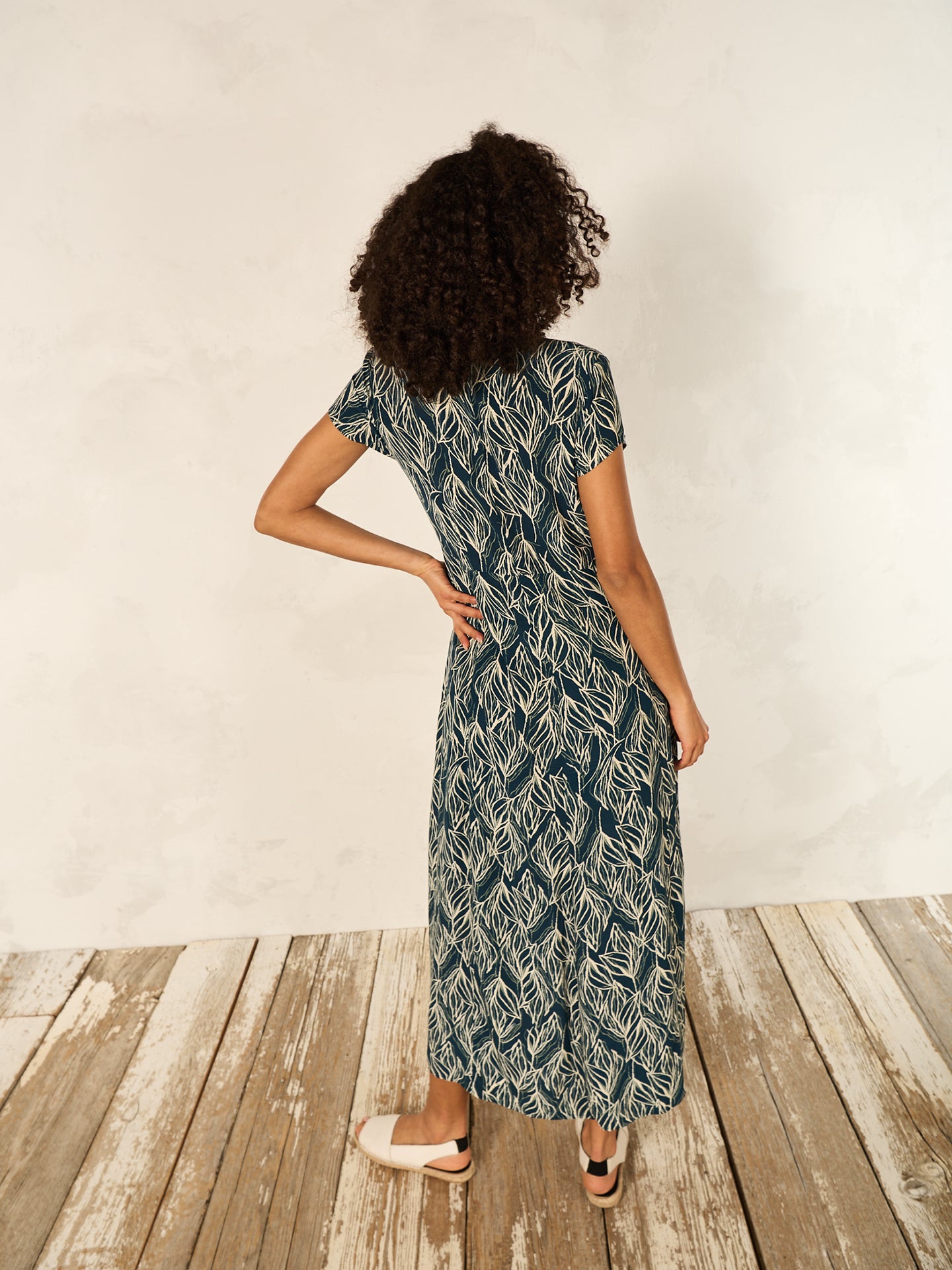 Kleid mit Kragen