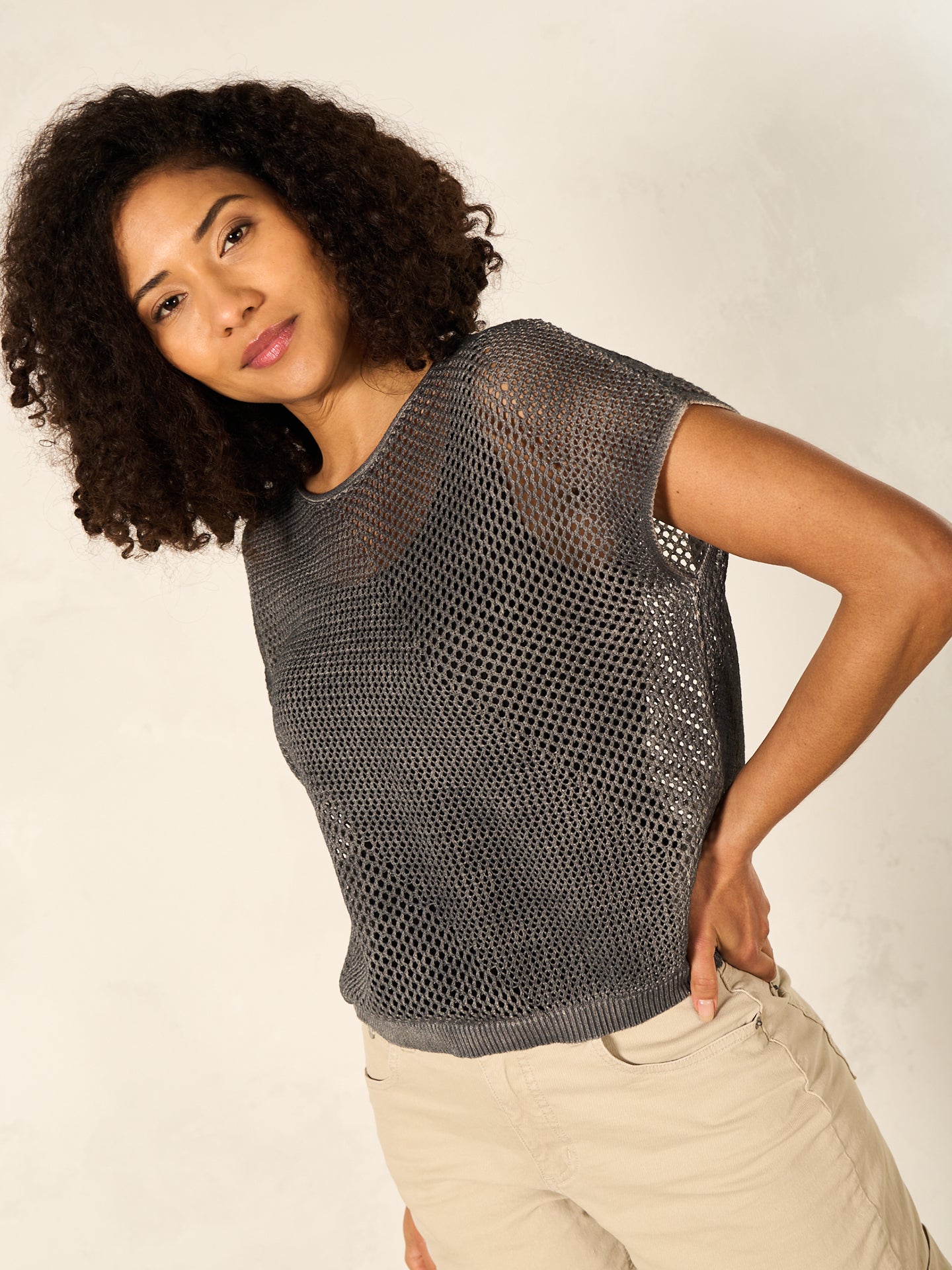 Pullover locker gestrickt