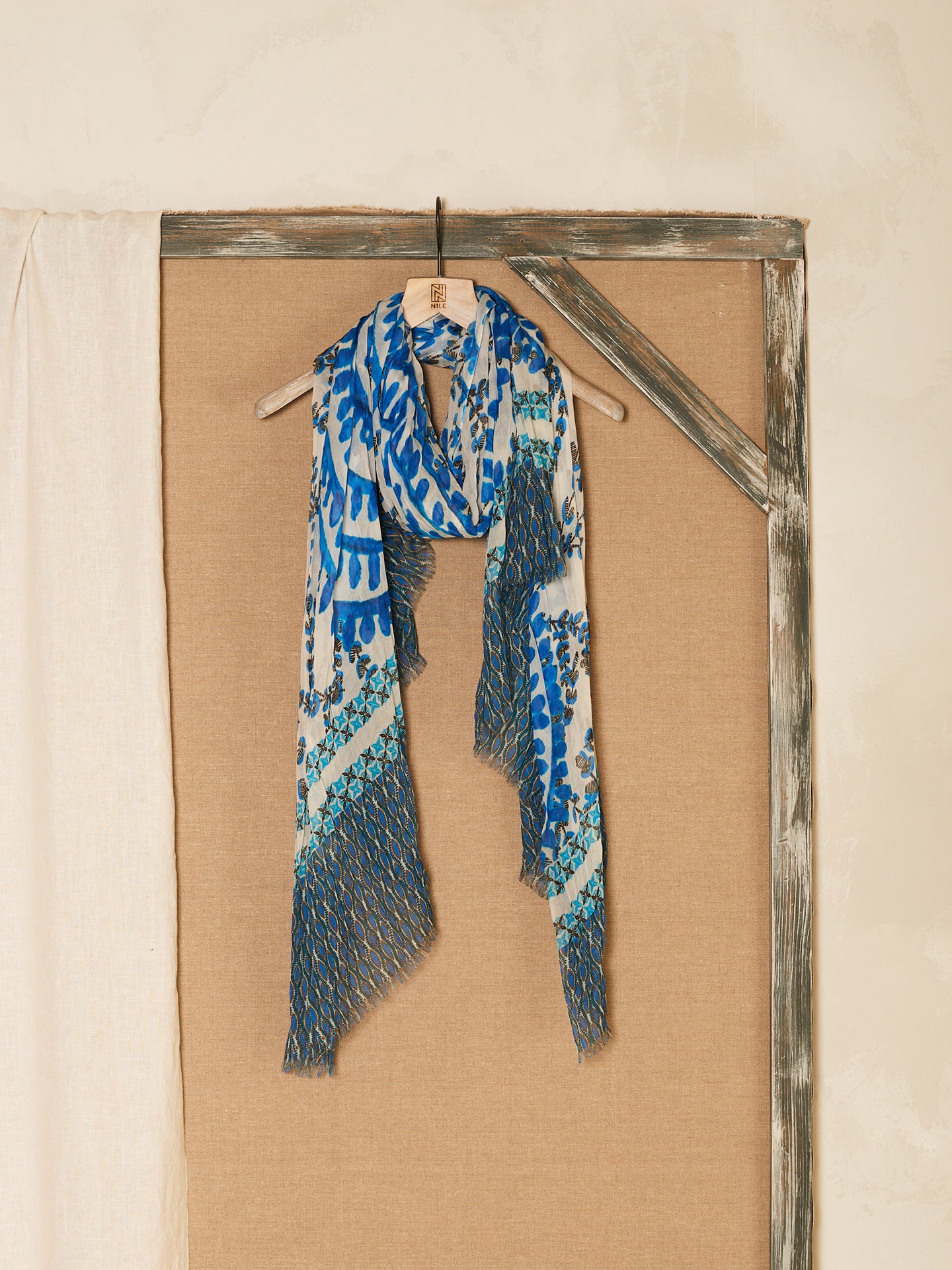 Printed scarf
