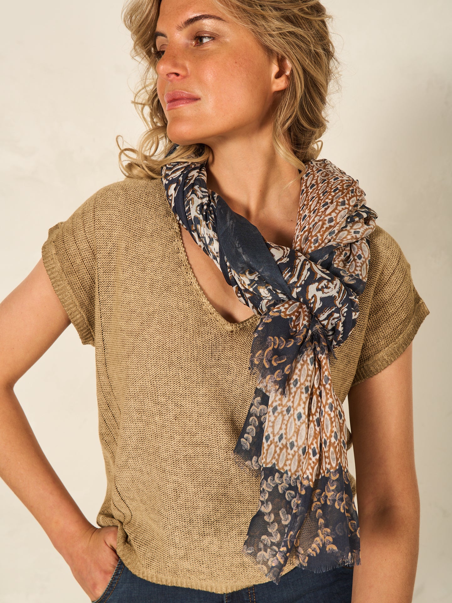 Printed scarf