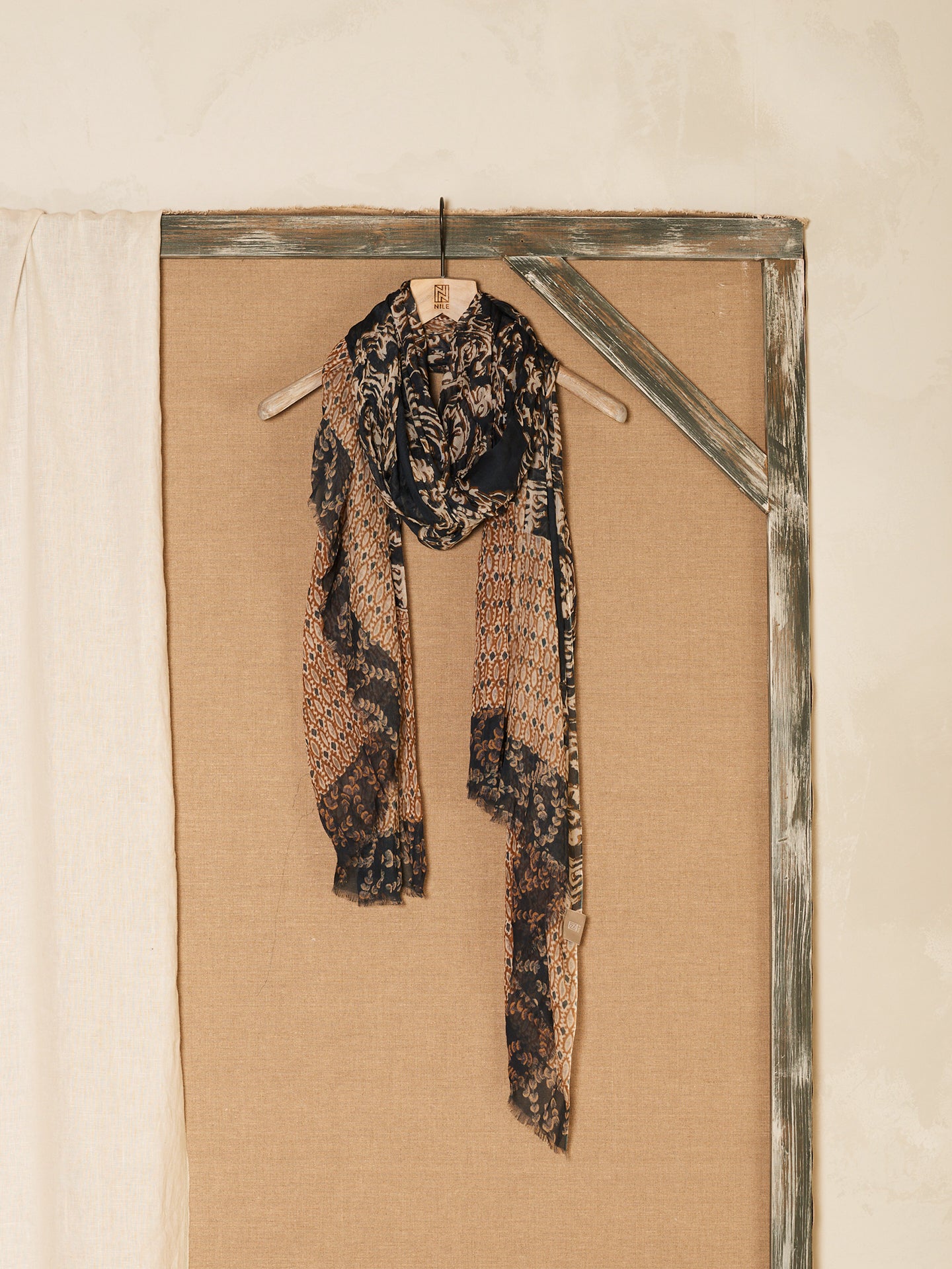 Printed scarf