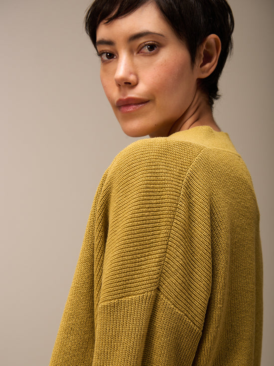 Strickjacke mit V-Ausschnitt
