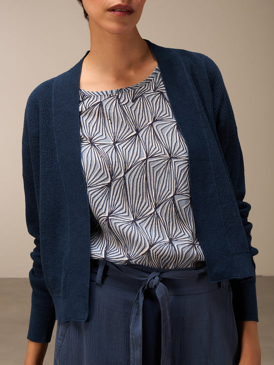 Strickjacke mit V-Ausschnitt