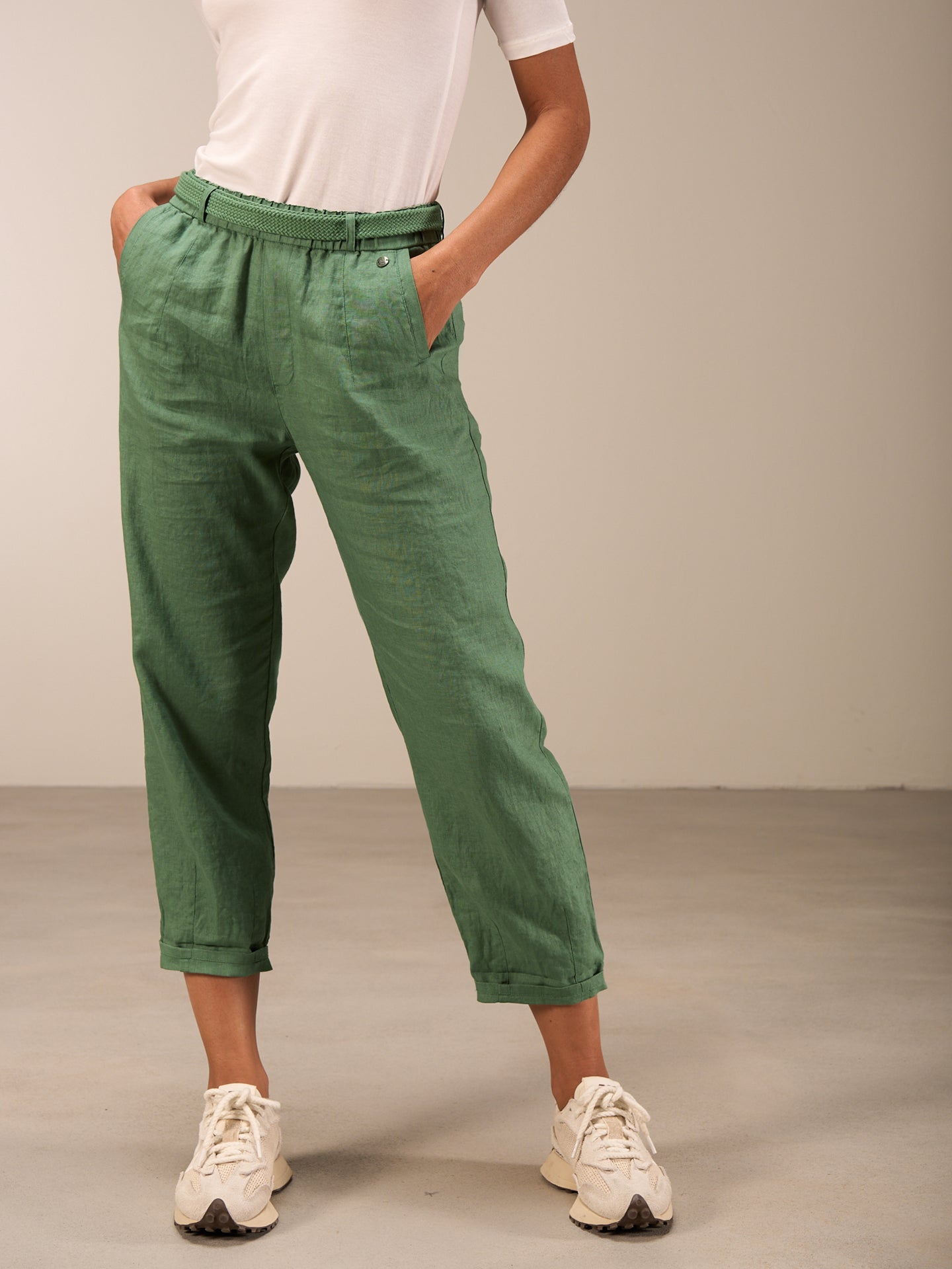 Pants with elastic waistband