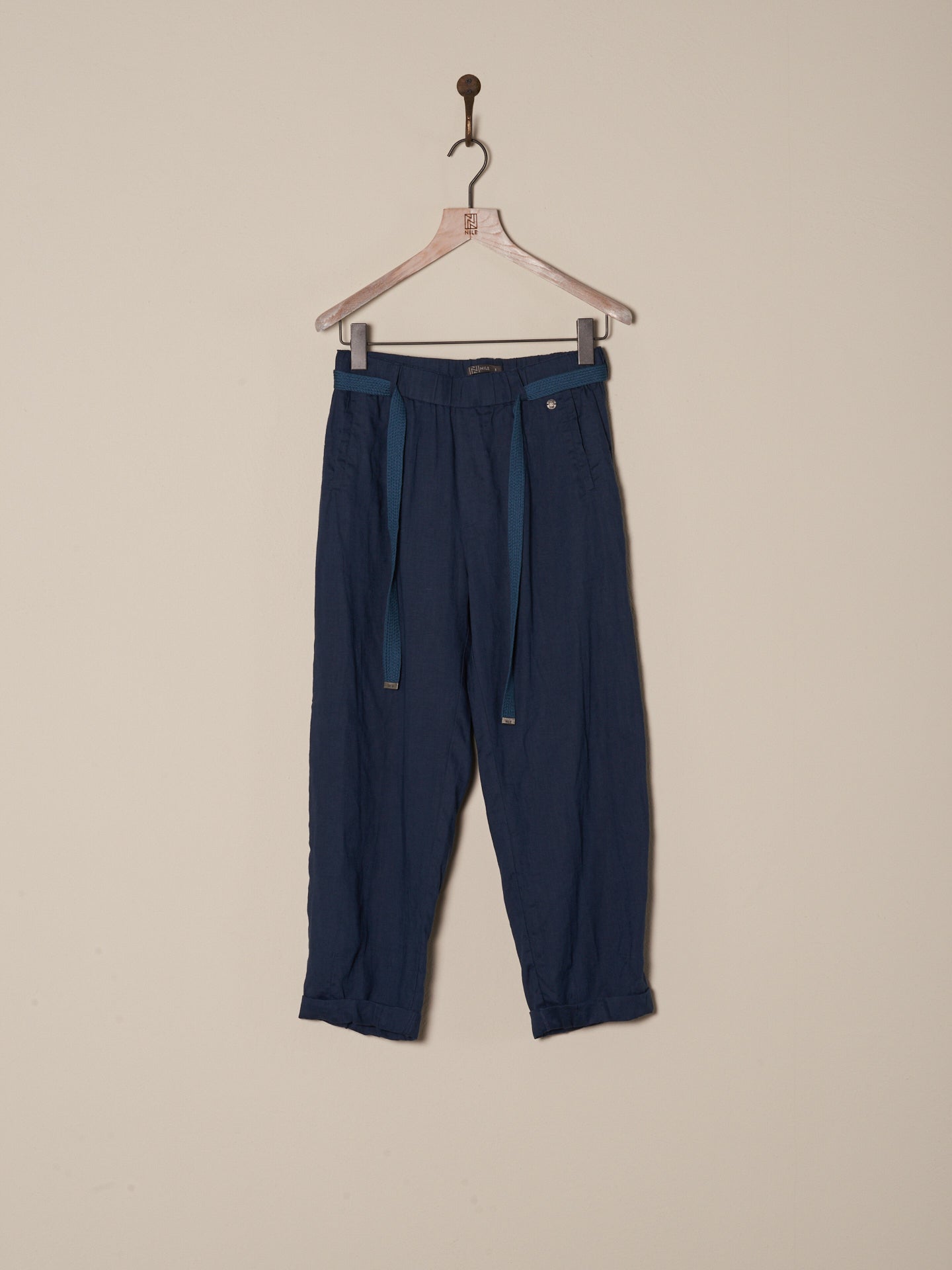 Pants with elastic waistband