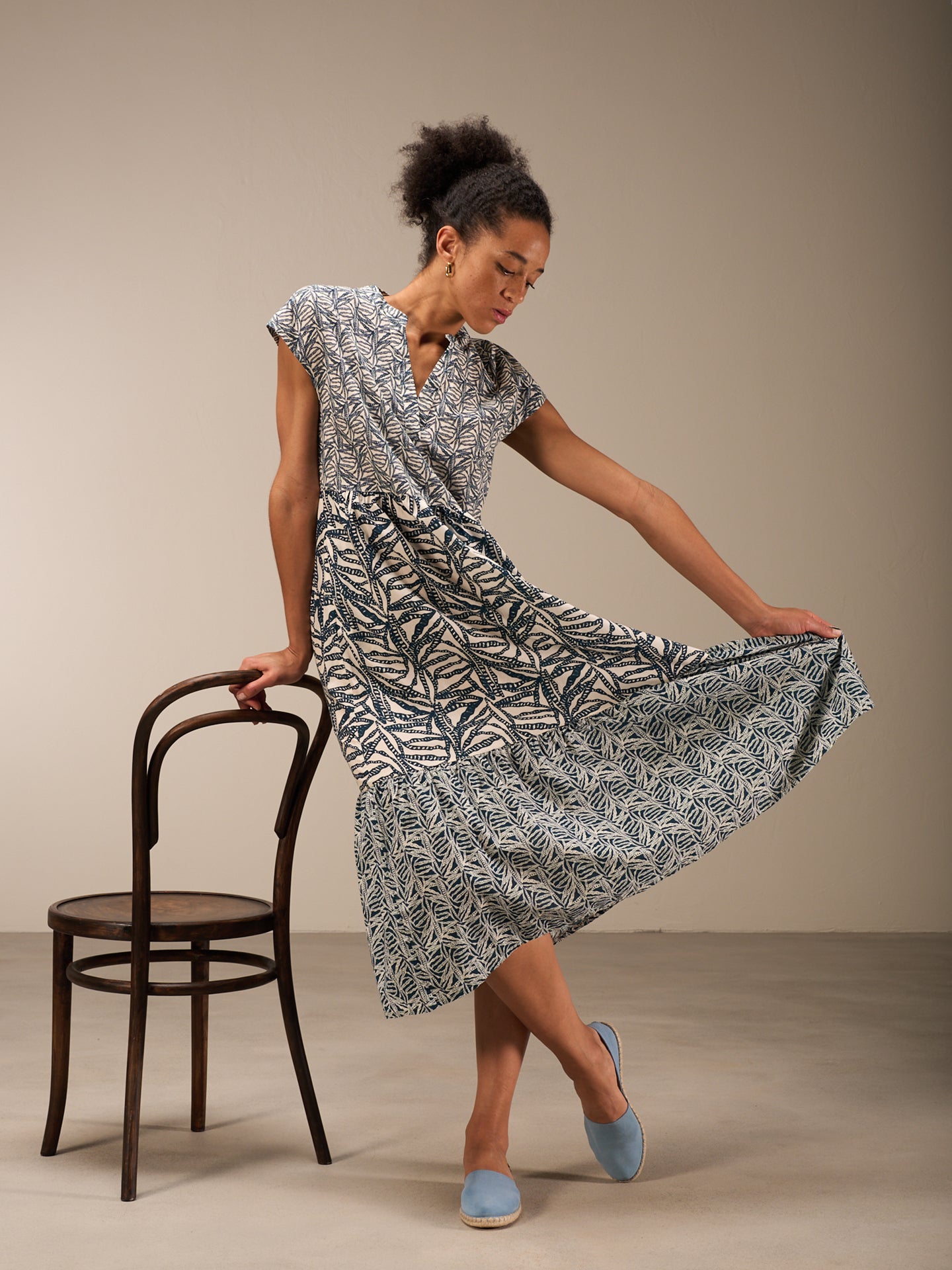 V-neck dress
