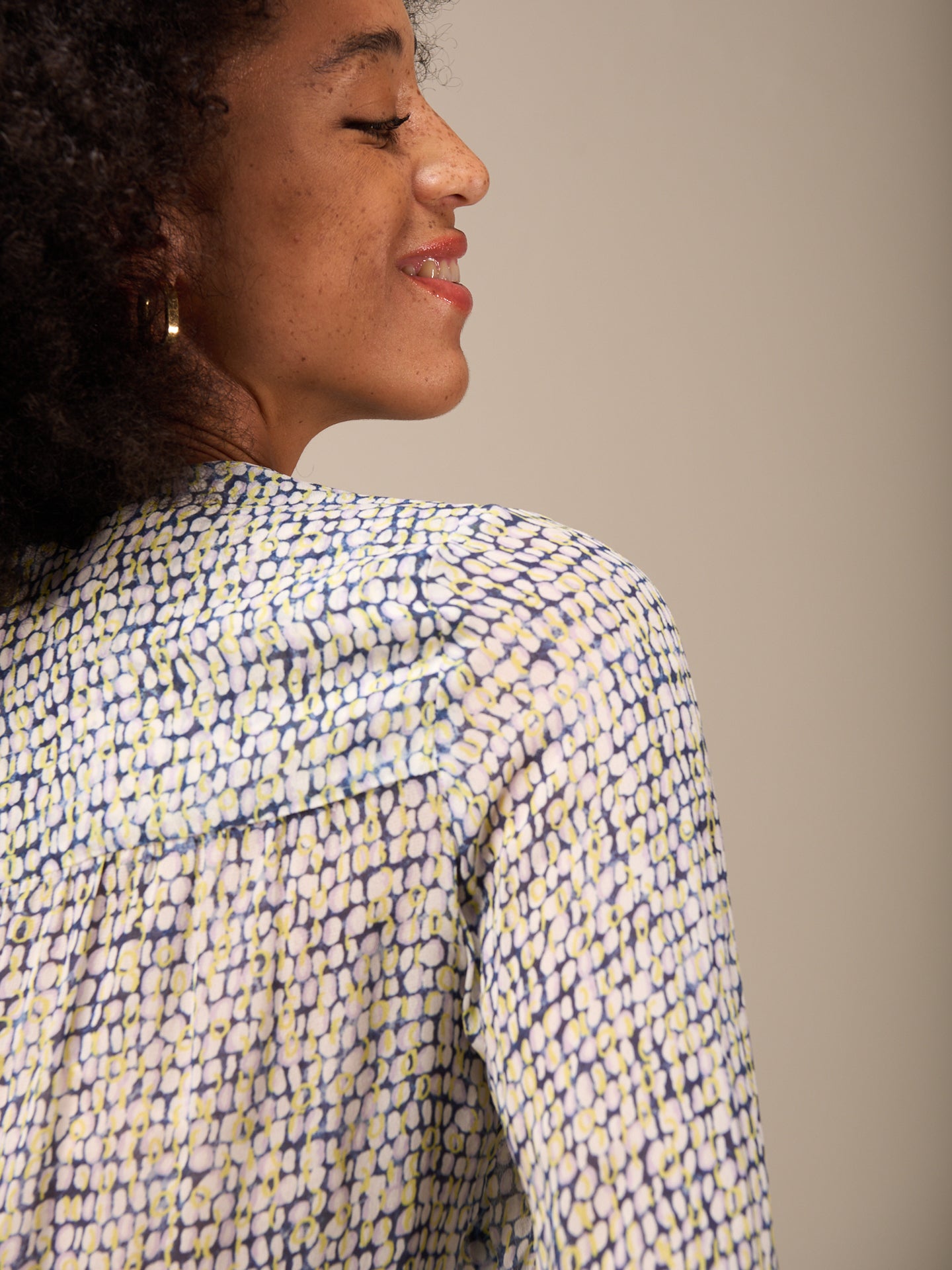 Bluse mit Knopfleiste
