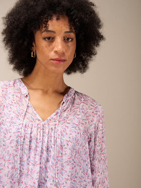 blouse à volants