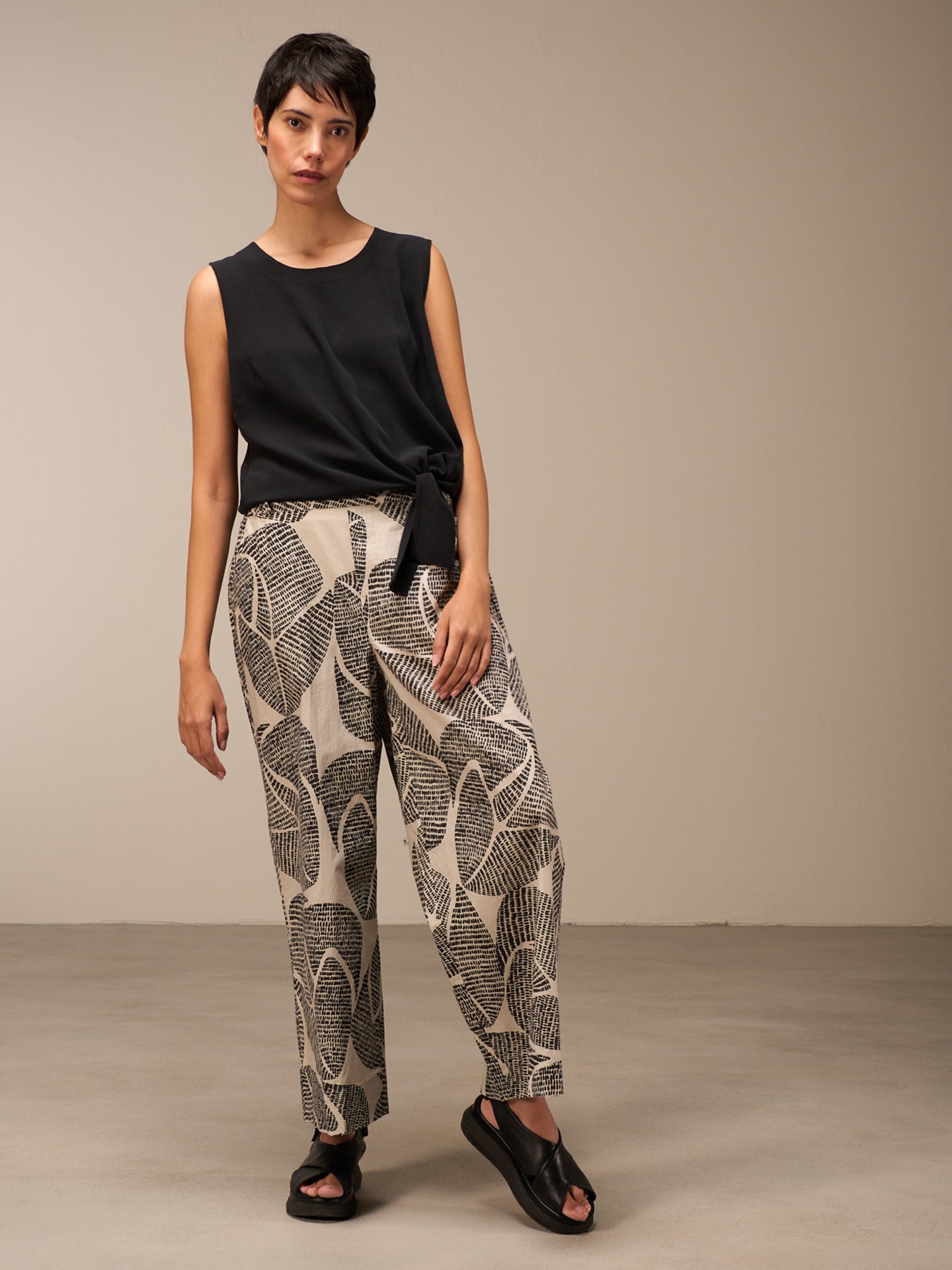 Knotted blouse